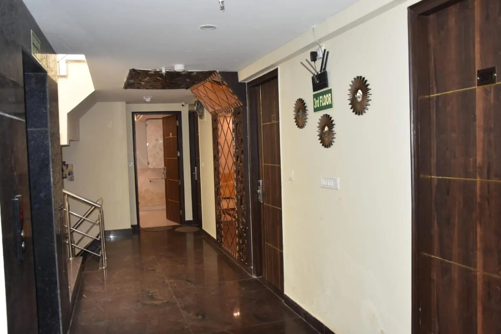 Facade/entrance in Hotel Wall City 55