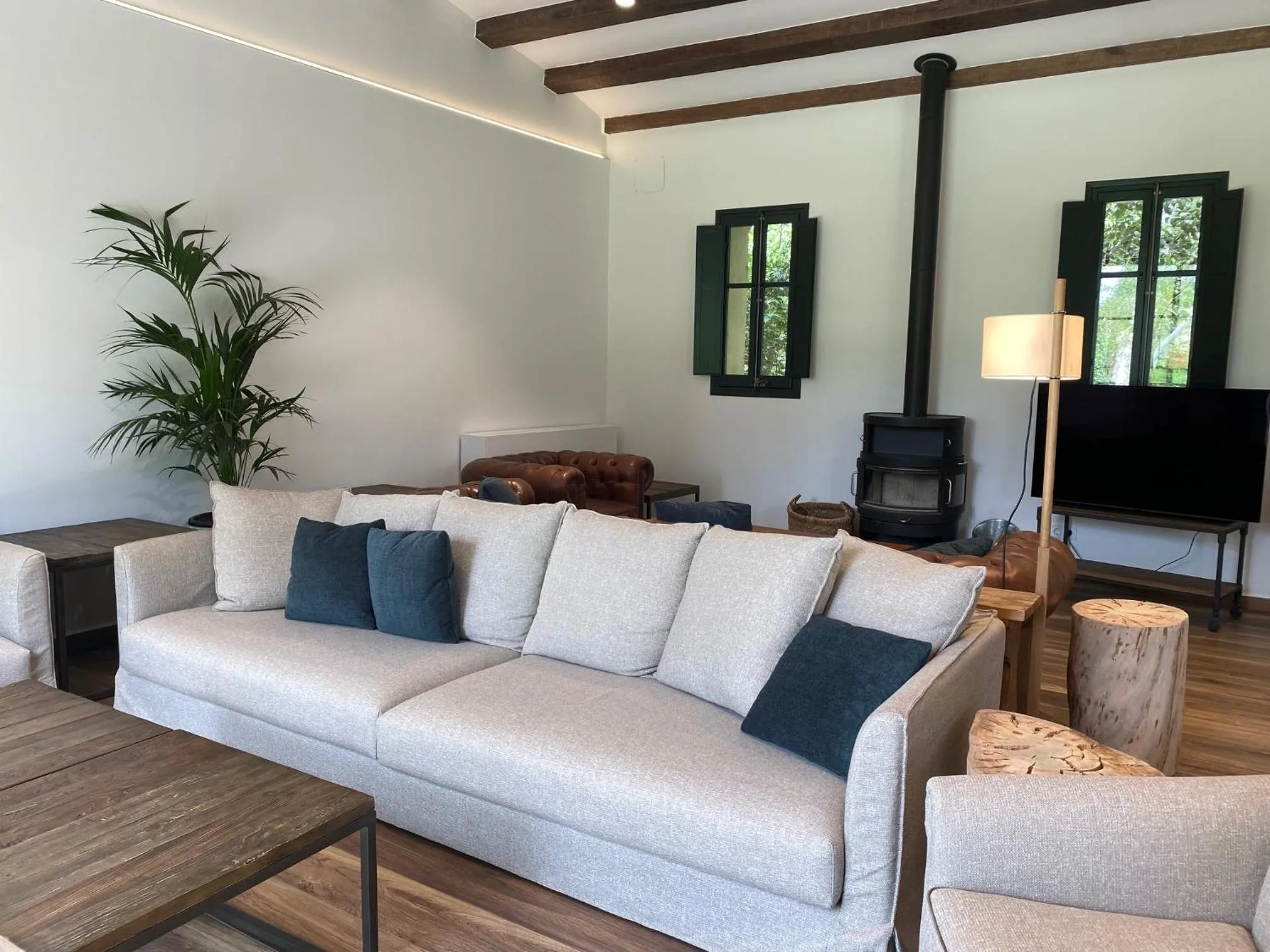 Communal lounge/ TV room in HOTEL MAS ARET