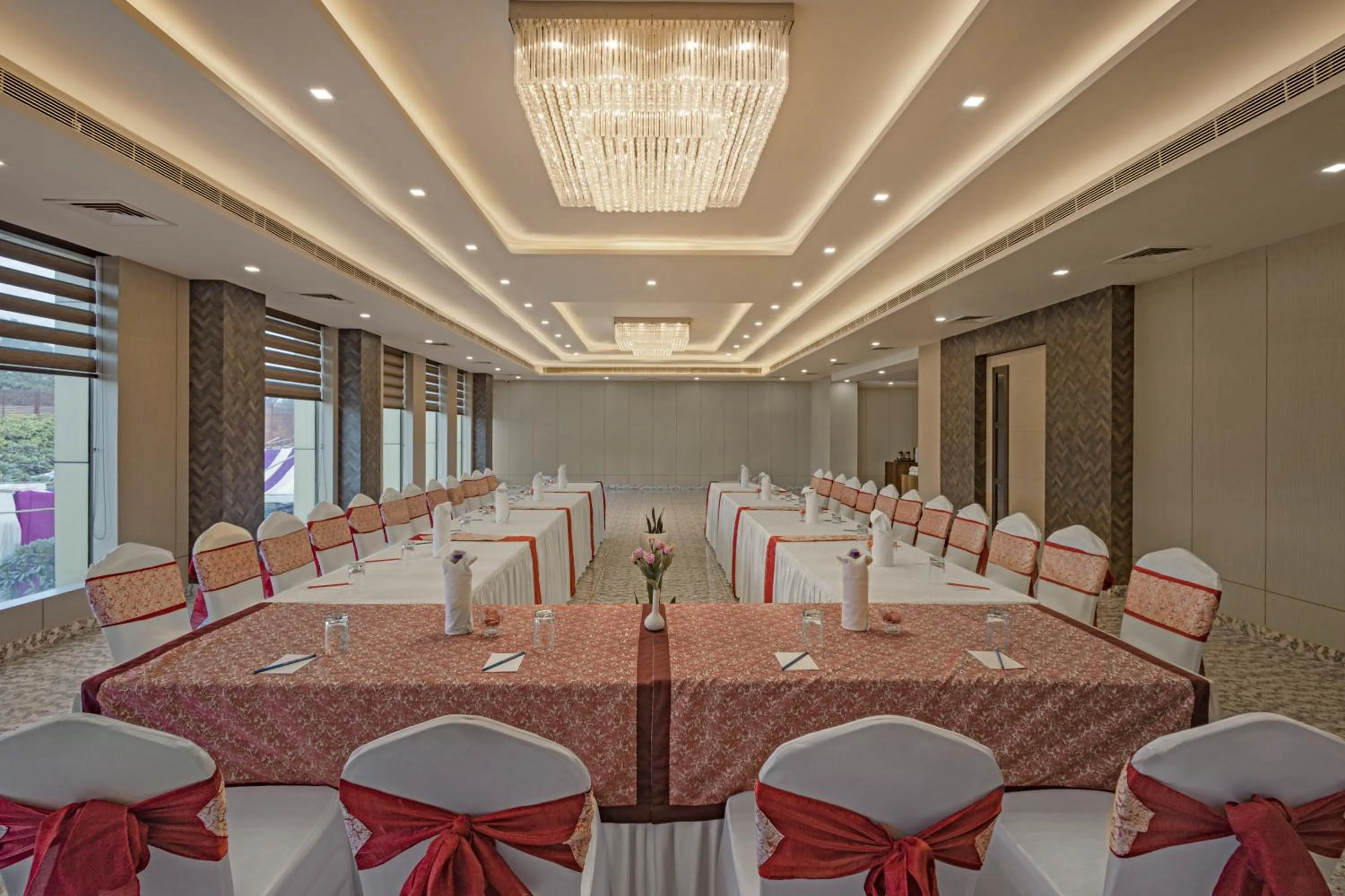 Banquet/Function facilities in Sterling Mantra Haridwar