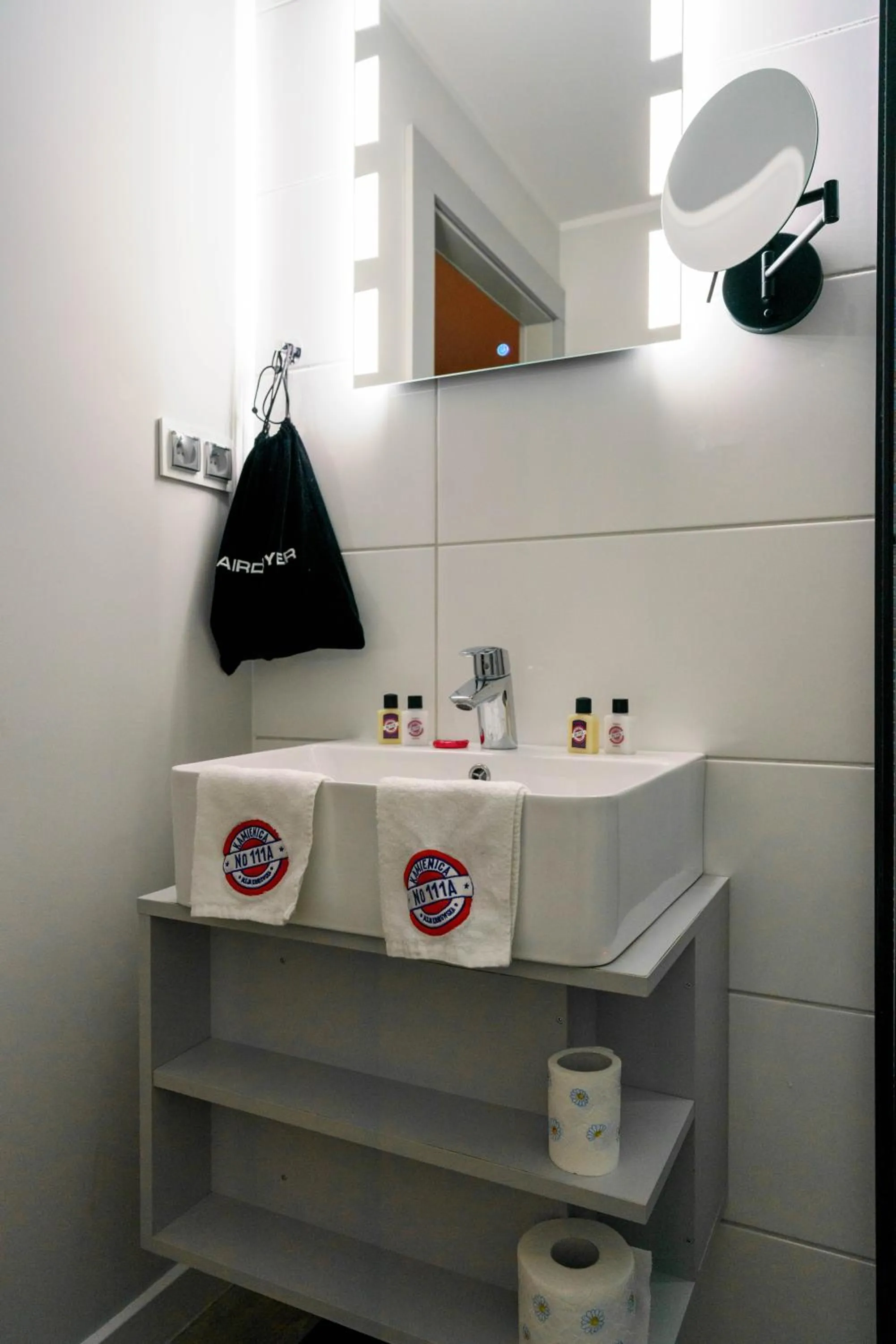 Bathroom in Kamienica no 111a Warsaw Airport