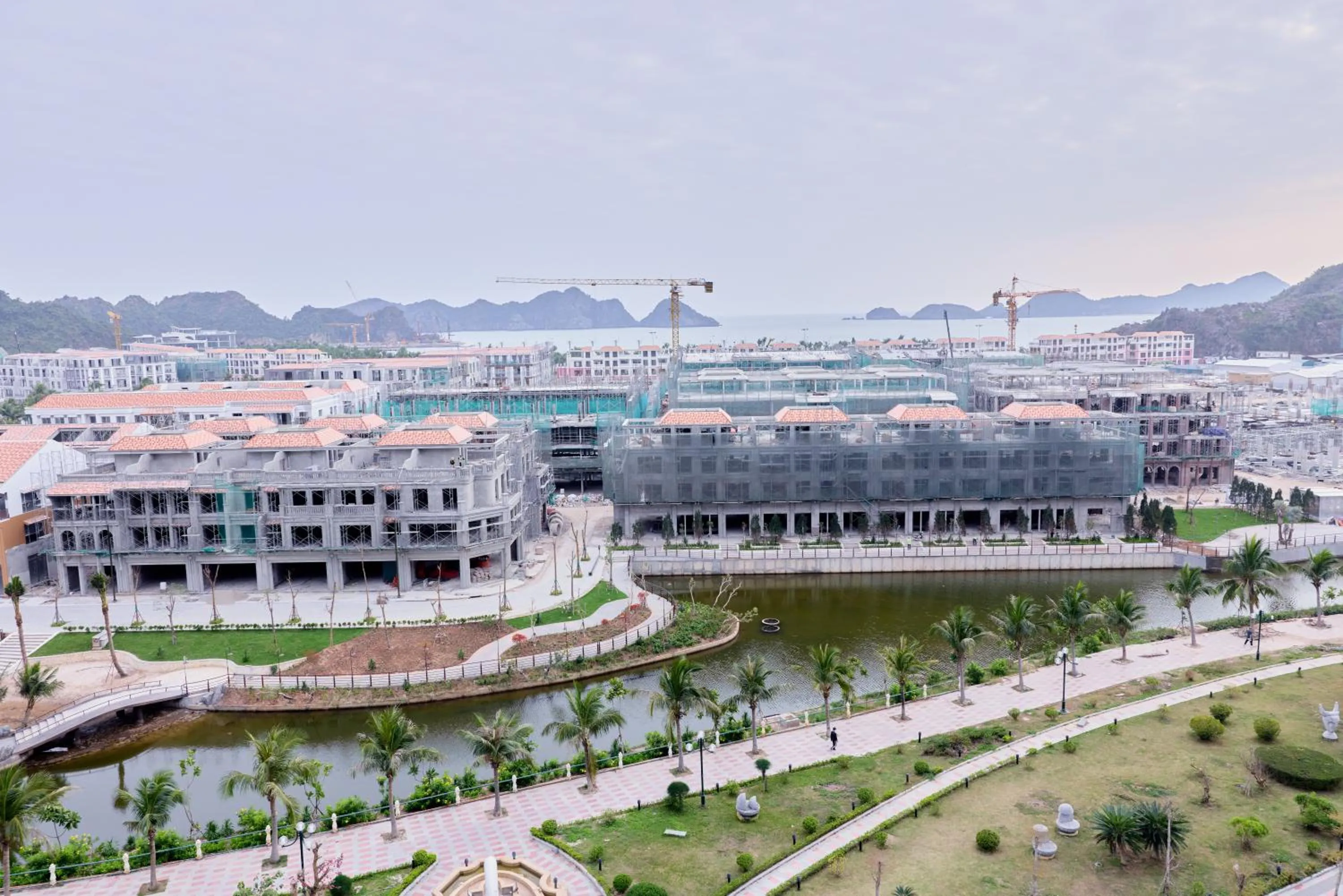 Property building in Huong Cang Sea View Hotel