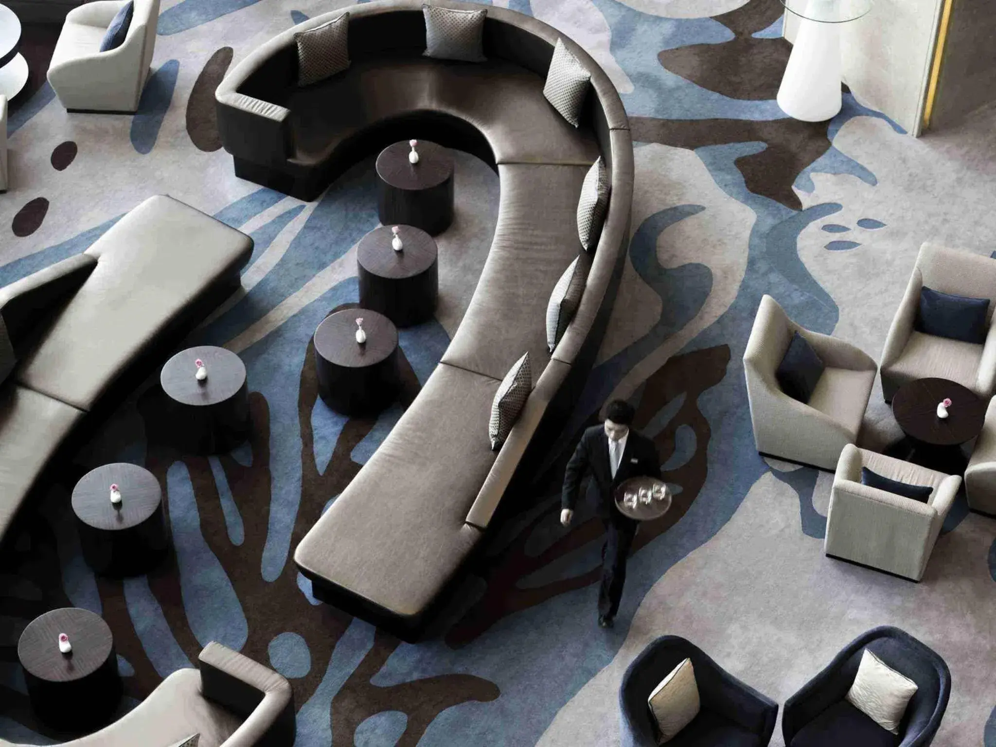 Lounge or bar in Pullman Shanghai Xuhui Lounge or bar in Pullman Shanghai Xuhui