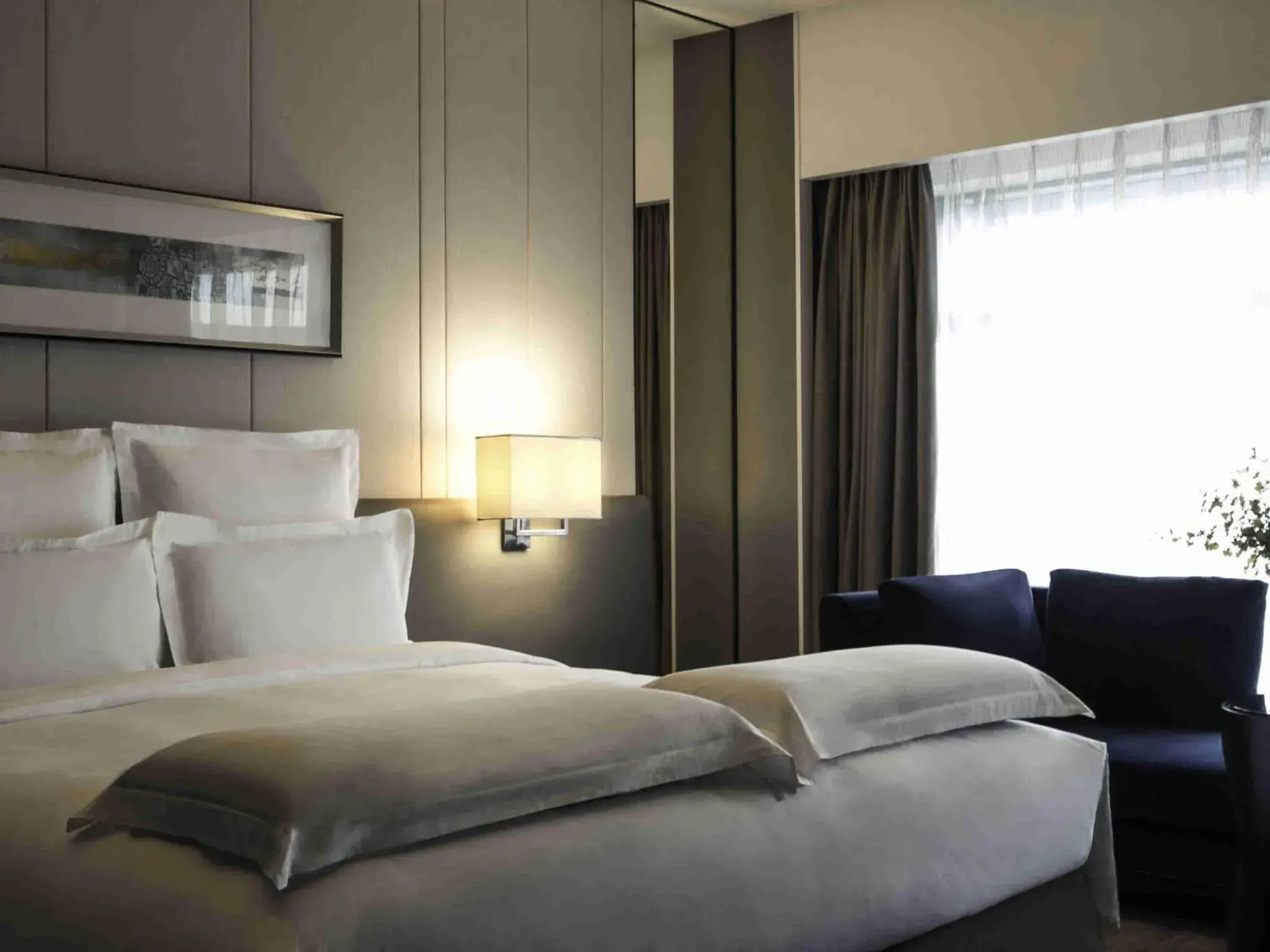 Bedroom, Bed in Pullman Shanghai Xuhui Bedroom, Bed in Pullman Shanghai Xuhui