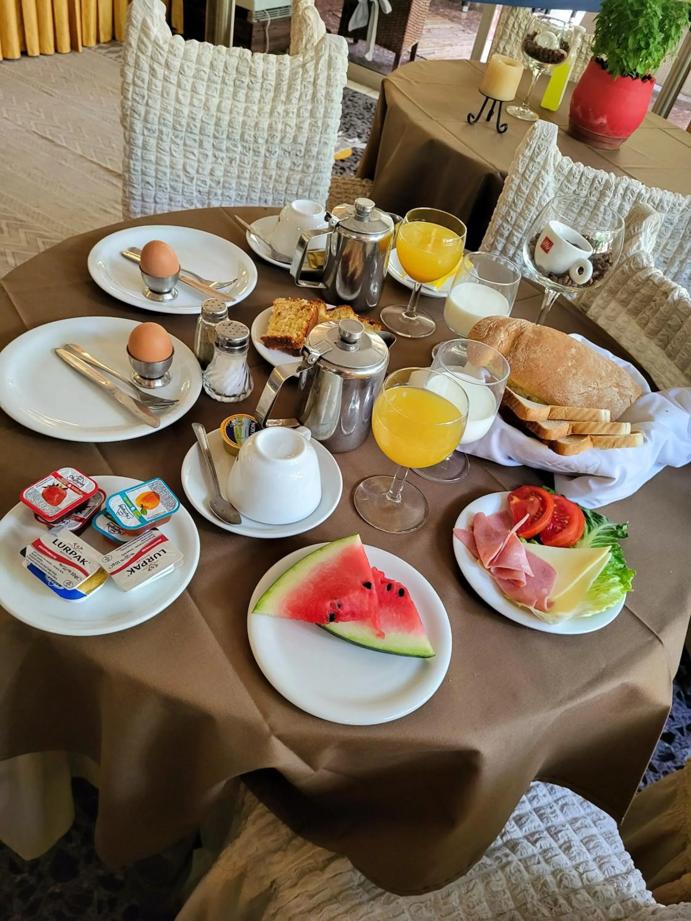 Breakfast in Possidon