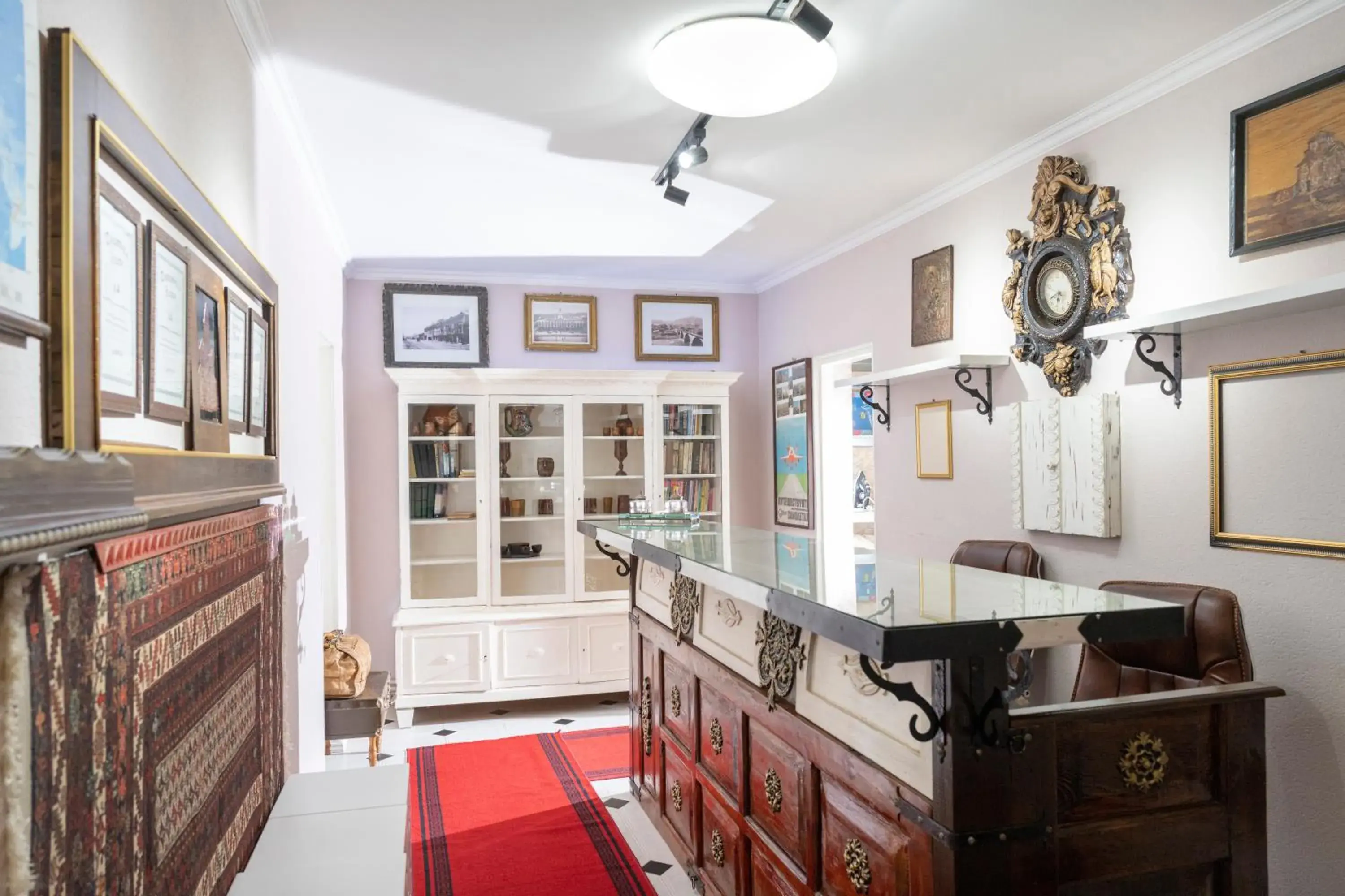 Lobby or reception in Elia Boutique Hostel & Apart-Hotel Lobby or reception in Elia Boutique Hostel & Apart-Hotel