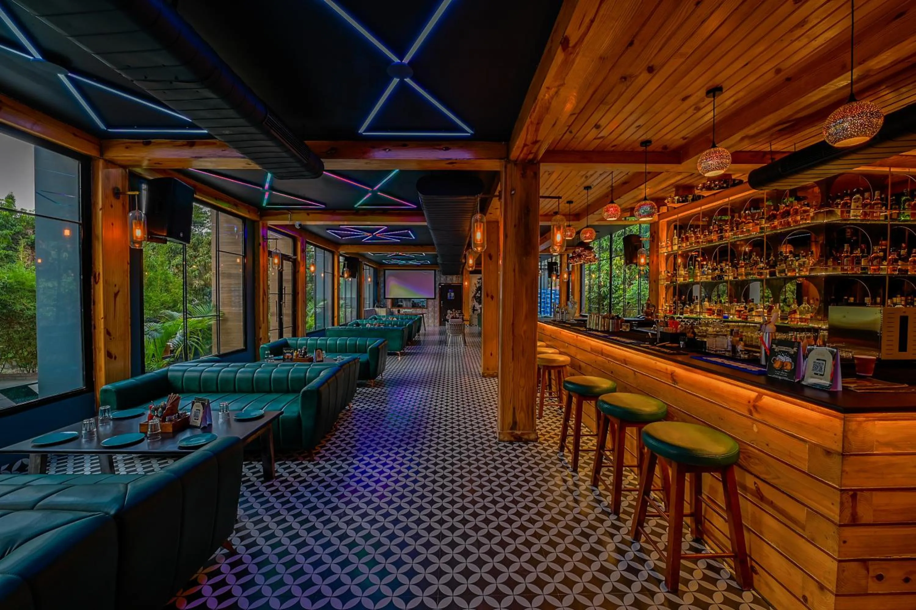 Lounge or bar in Tarangi Resort and Spa