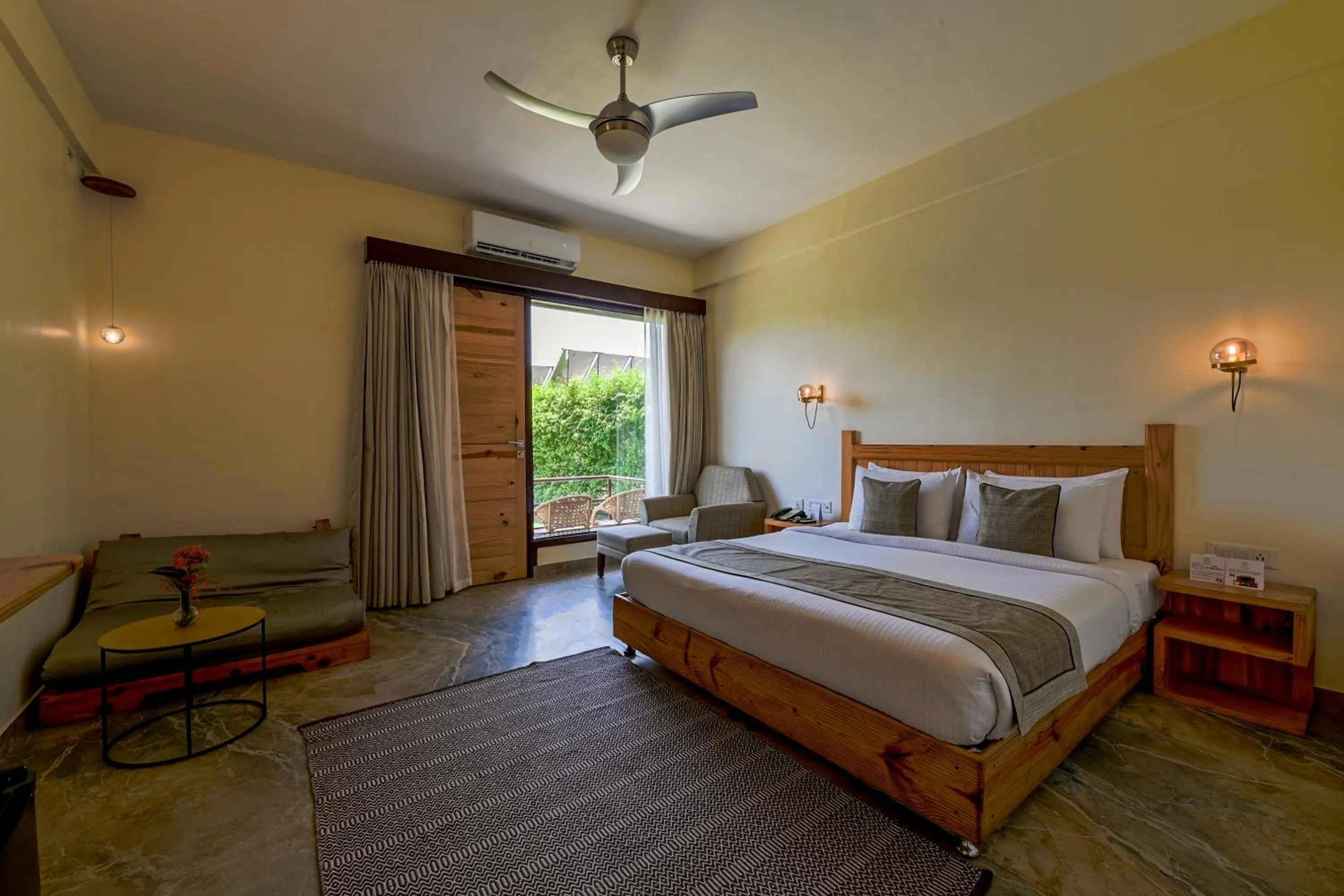 Bedroom, Bed in Tarangi Resort and Spa