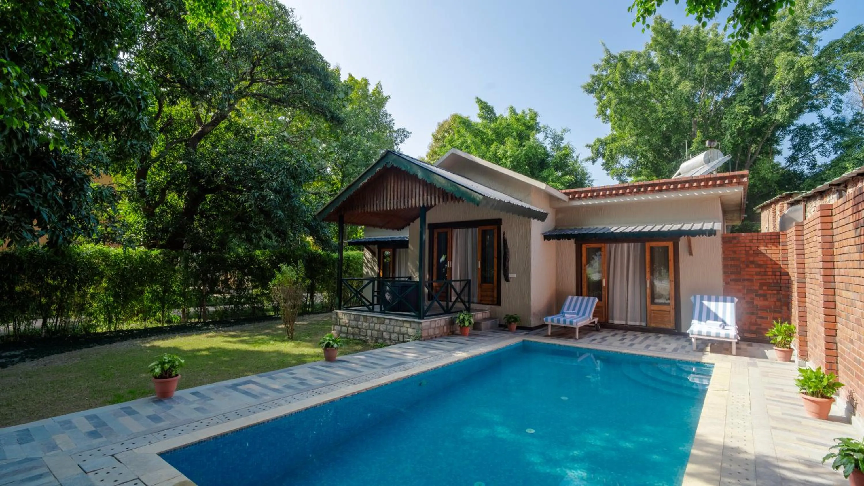 Garden in Tarangi Resort and Spa