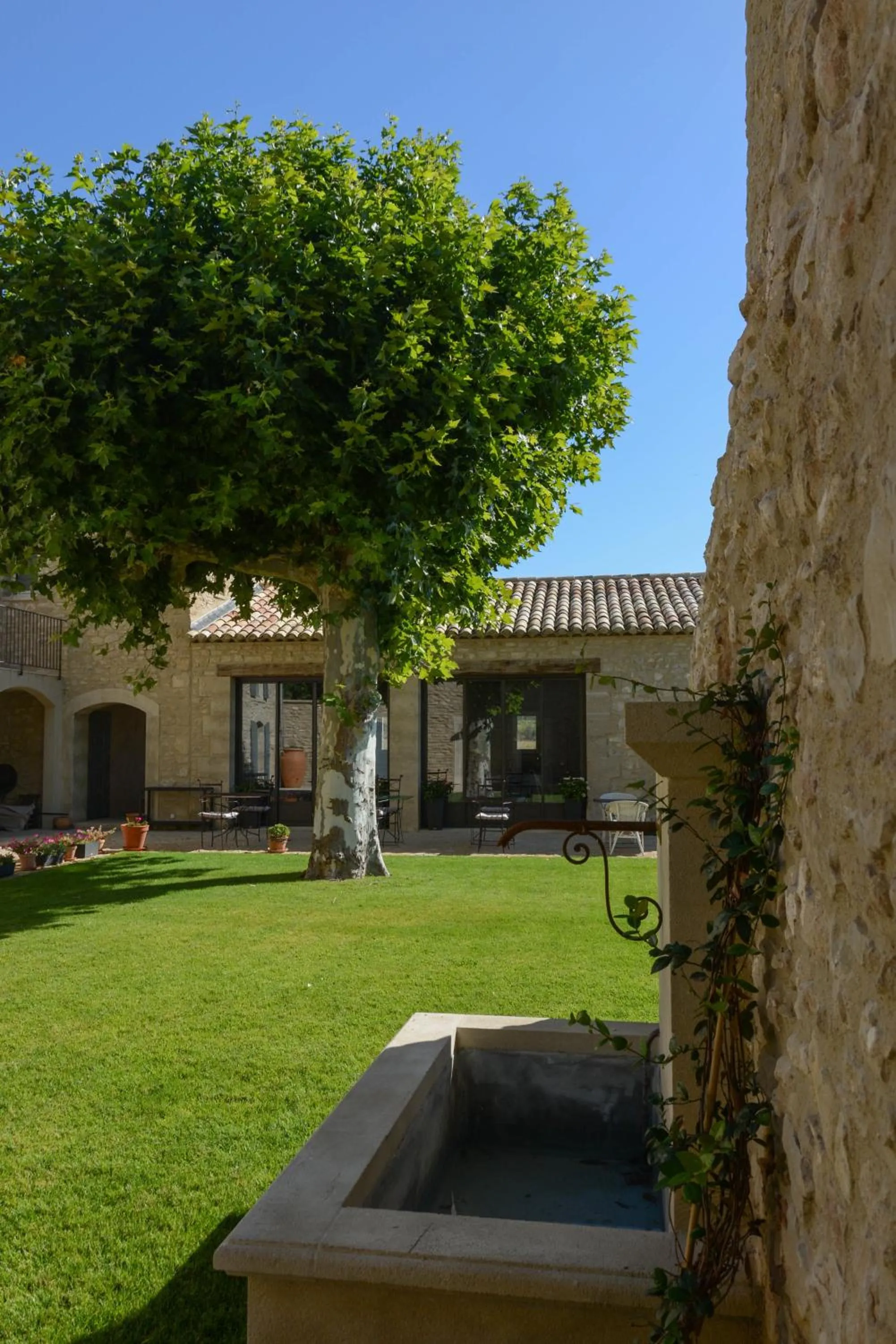 Property building in La Bastide Neuve