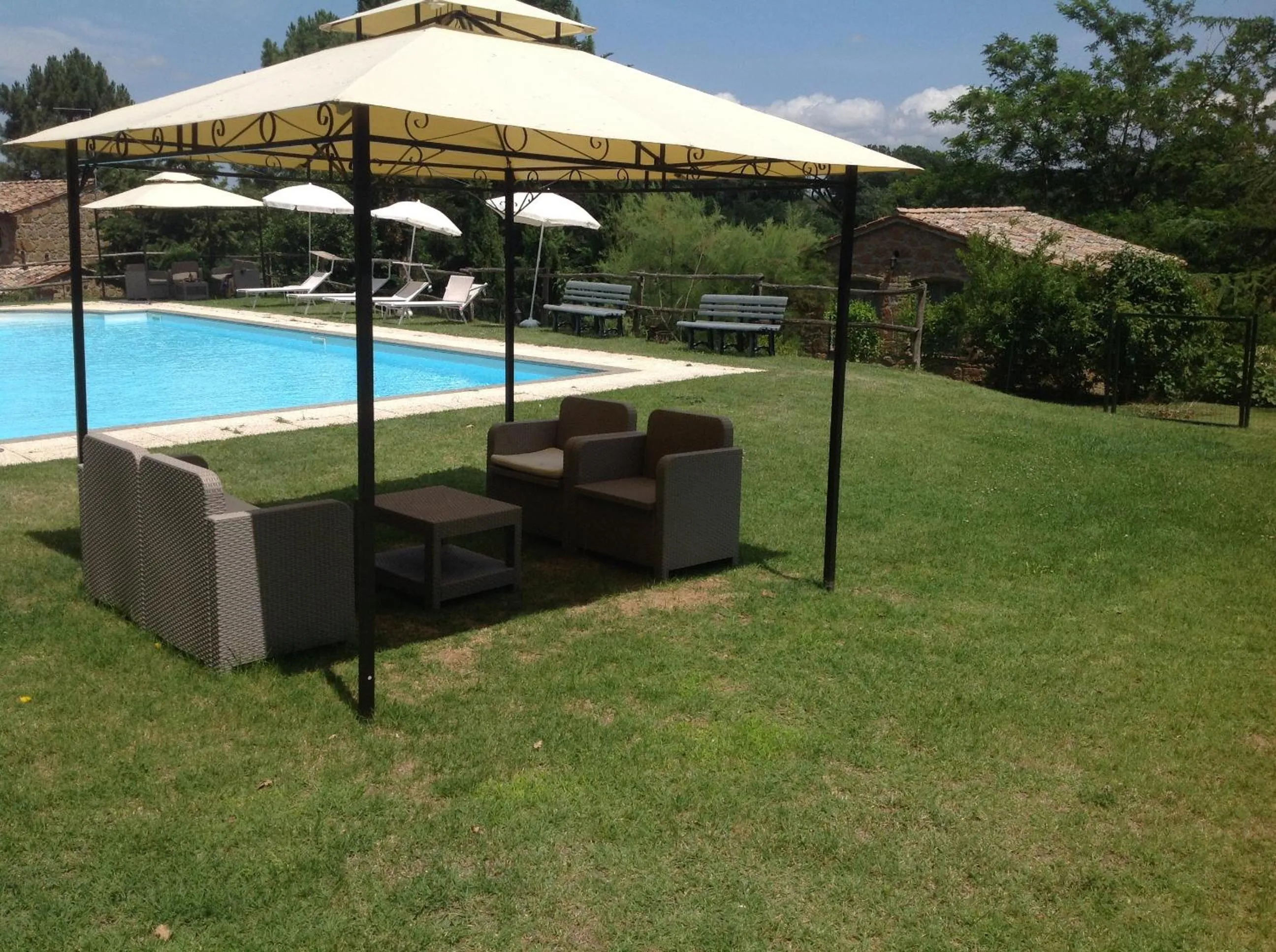 Swimming pool in Il Sentiero