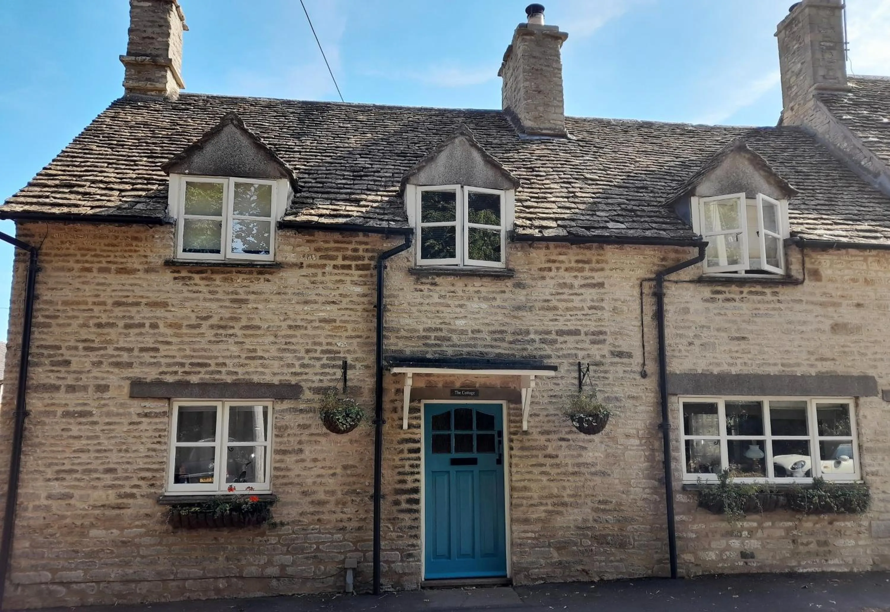 Cotswold Cottage B&B - 5 Minutes Walk to Village Pub