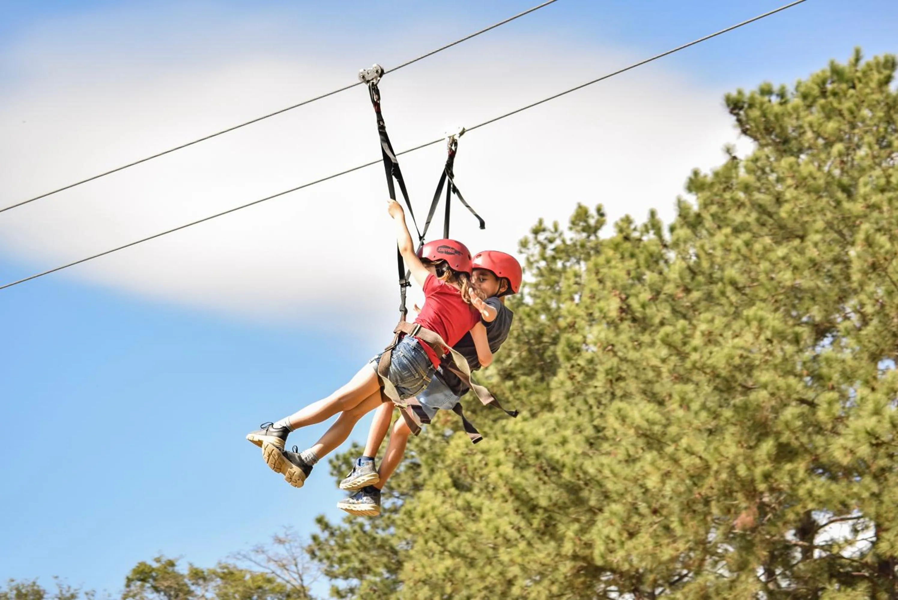 People in Park Hotel Modelo