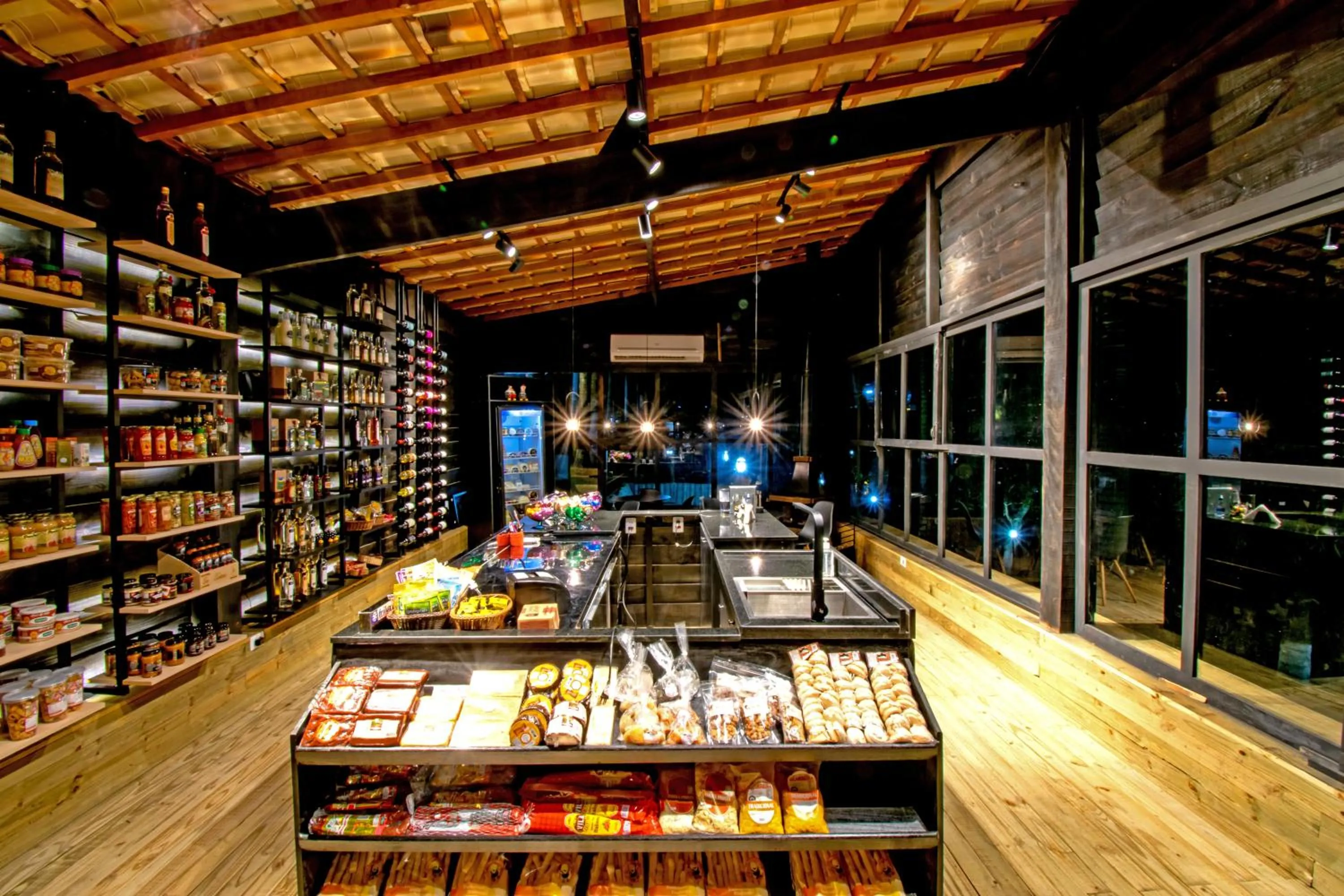 Food and drinks in Park Hotel Modelo