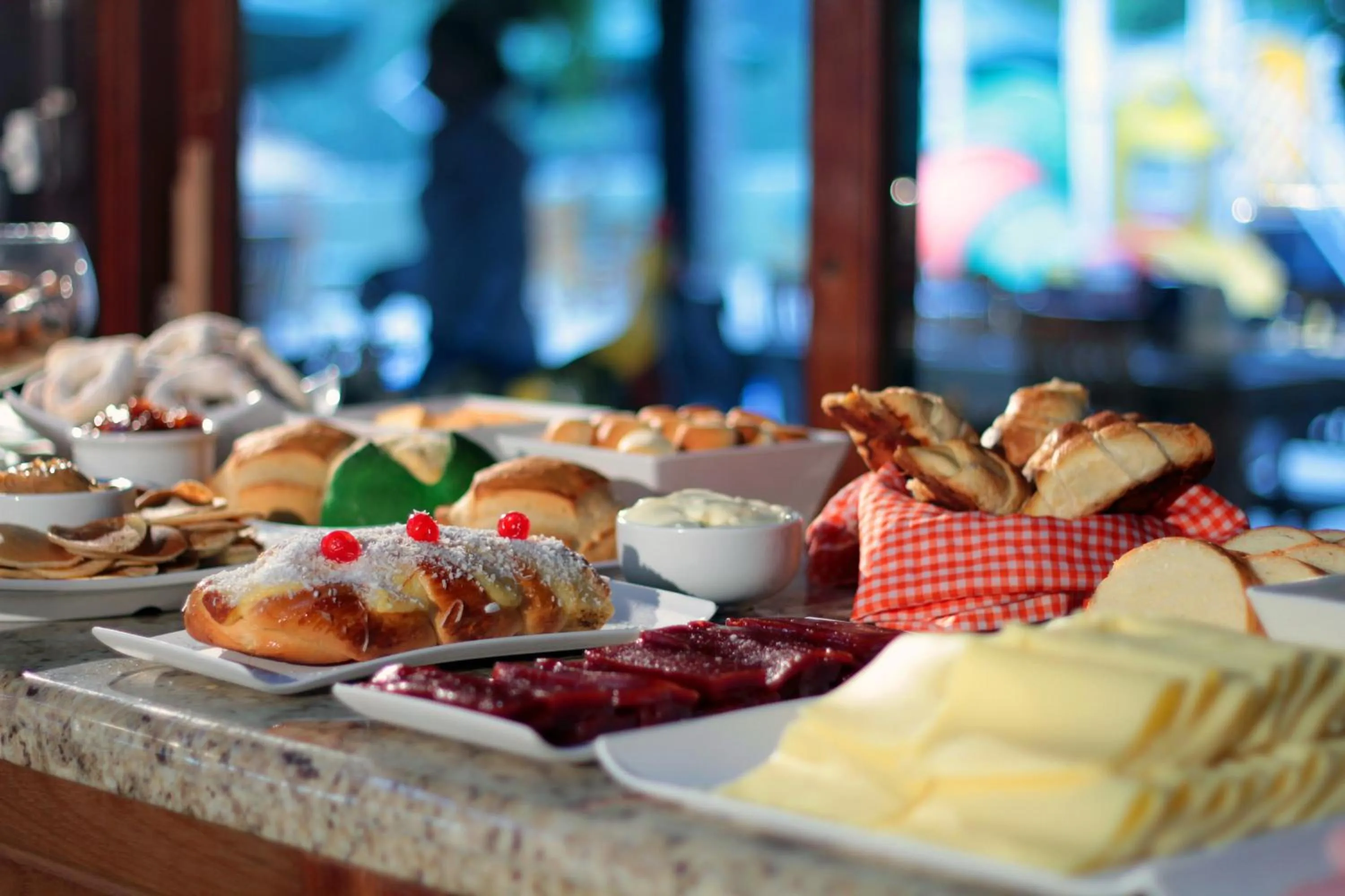 Buffet breakfast in Park Hotel Modelo