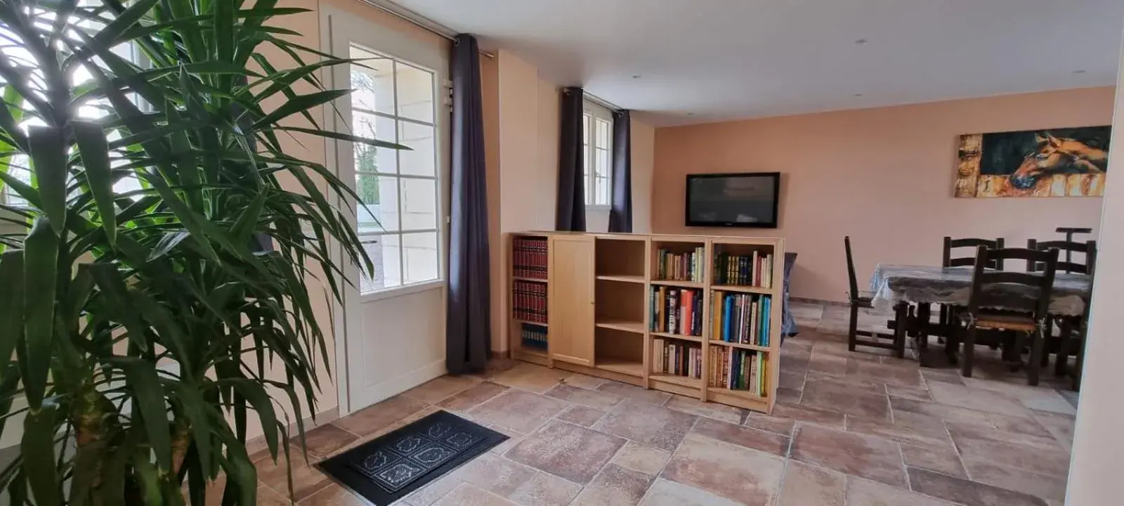 Four-Bedroom House in Gîtes De Saint Rémy Four-Bedroom House in Gîtes De Saint Rémy