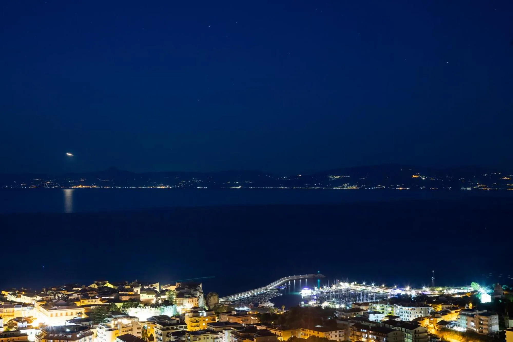 Night in SOLMARIS TROPEA City Center - Rooms & Suites - Private Parking