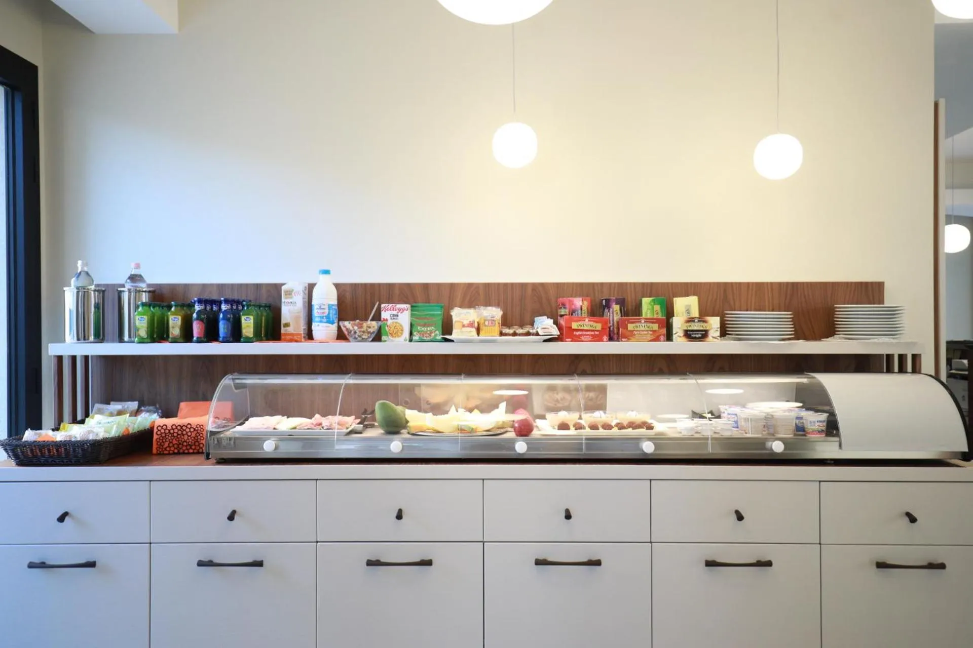 Food and drinks in SOLMARIS TROPEA City Center - Rooms & Suites - Private Parking