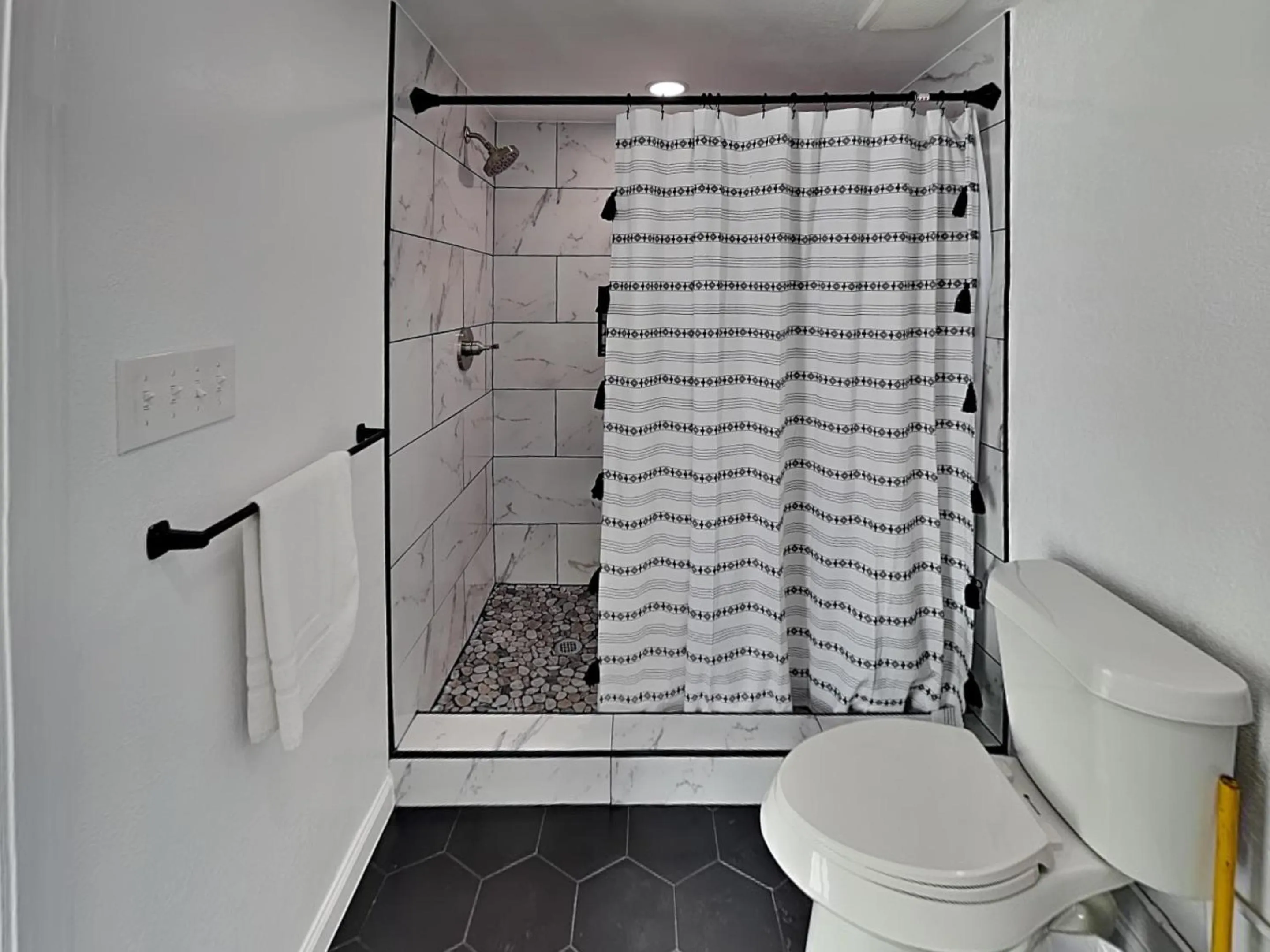 Shower in Always 5 Oclock
