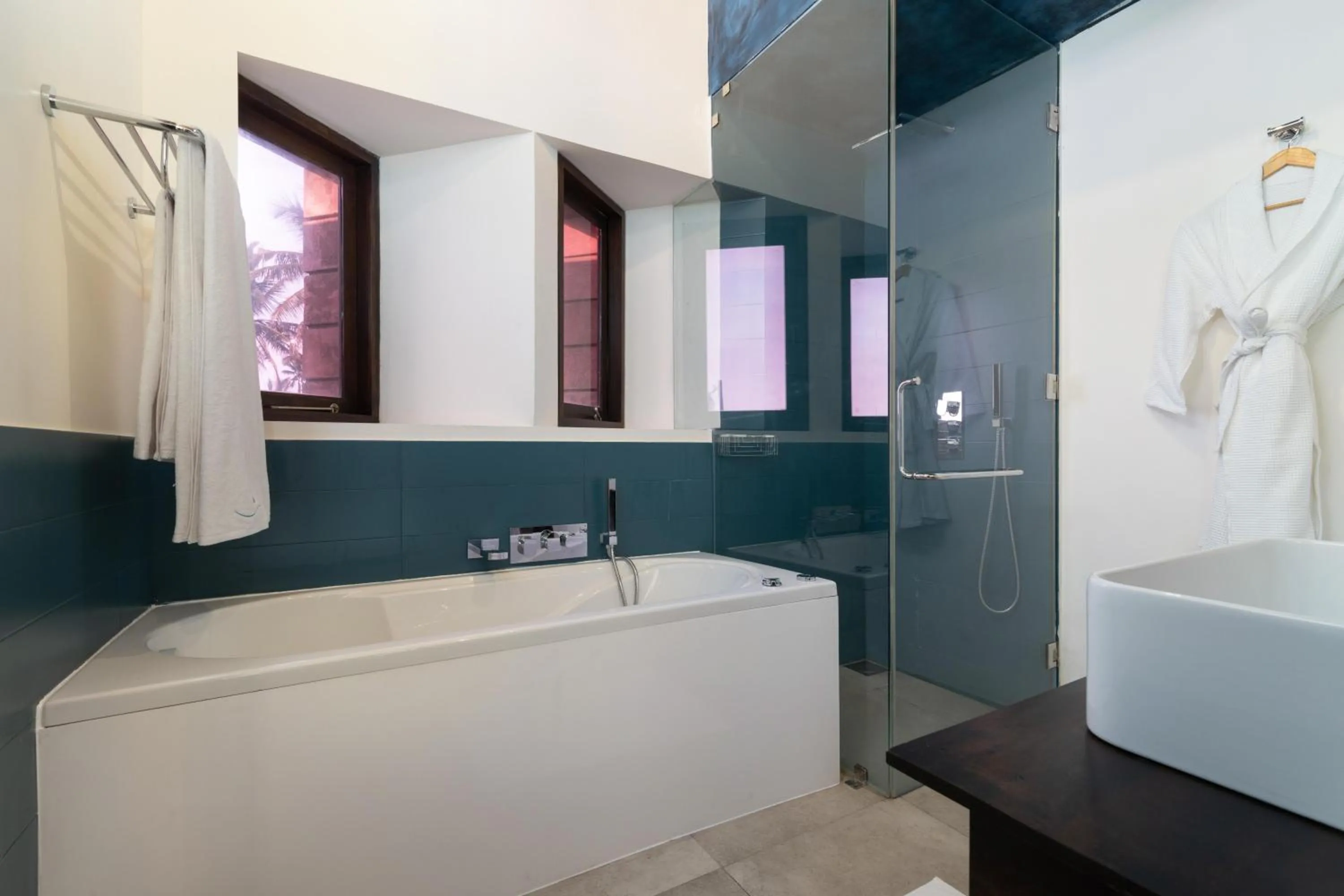 Bathroom in Inidi Leisure Luxury Villas