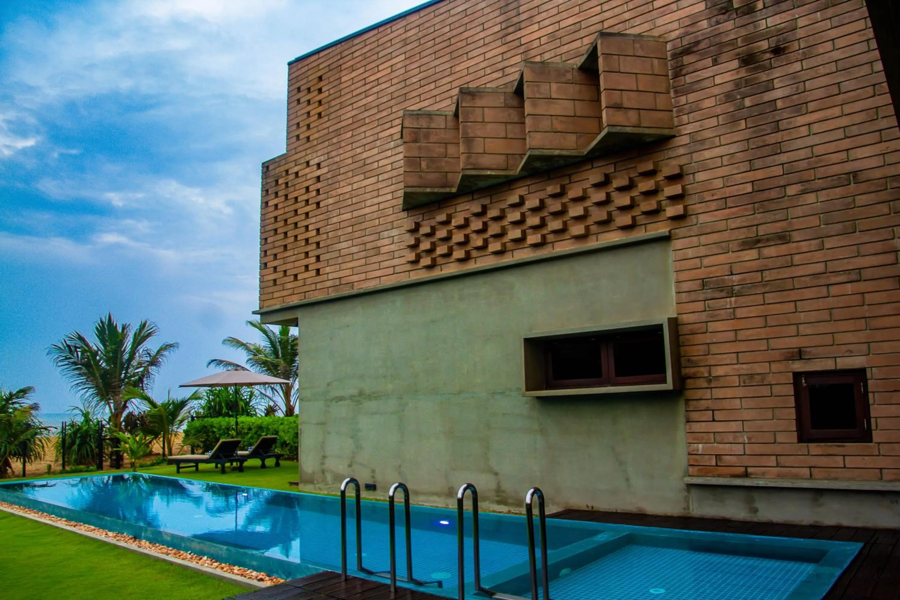 Swimming pool in Inidi Leisure Luxury Villas
