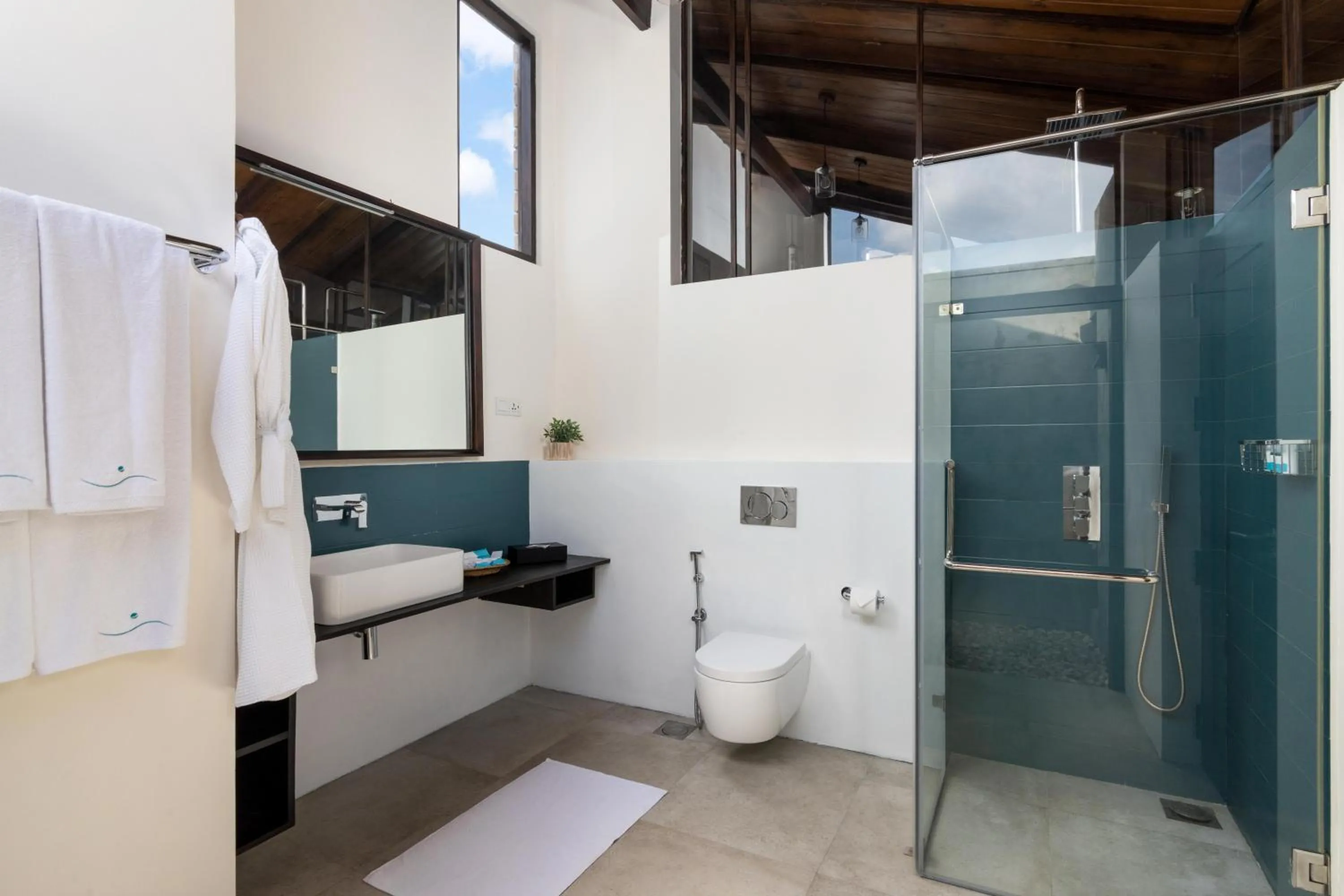 Shower in Inidi Leisure Luxury Villas