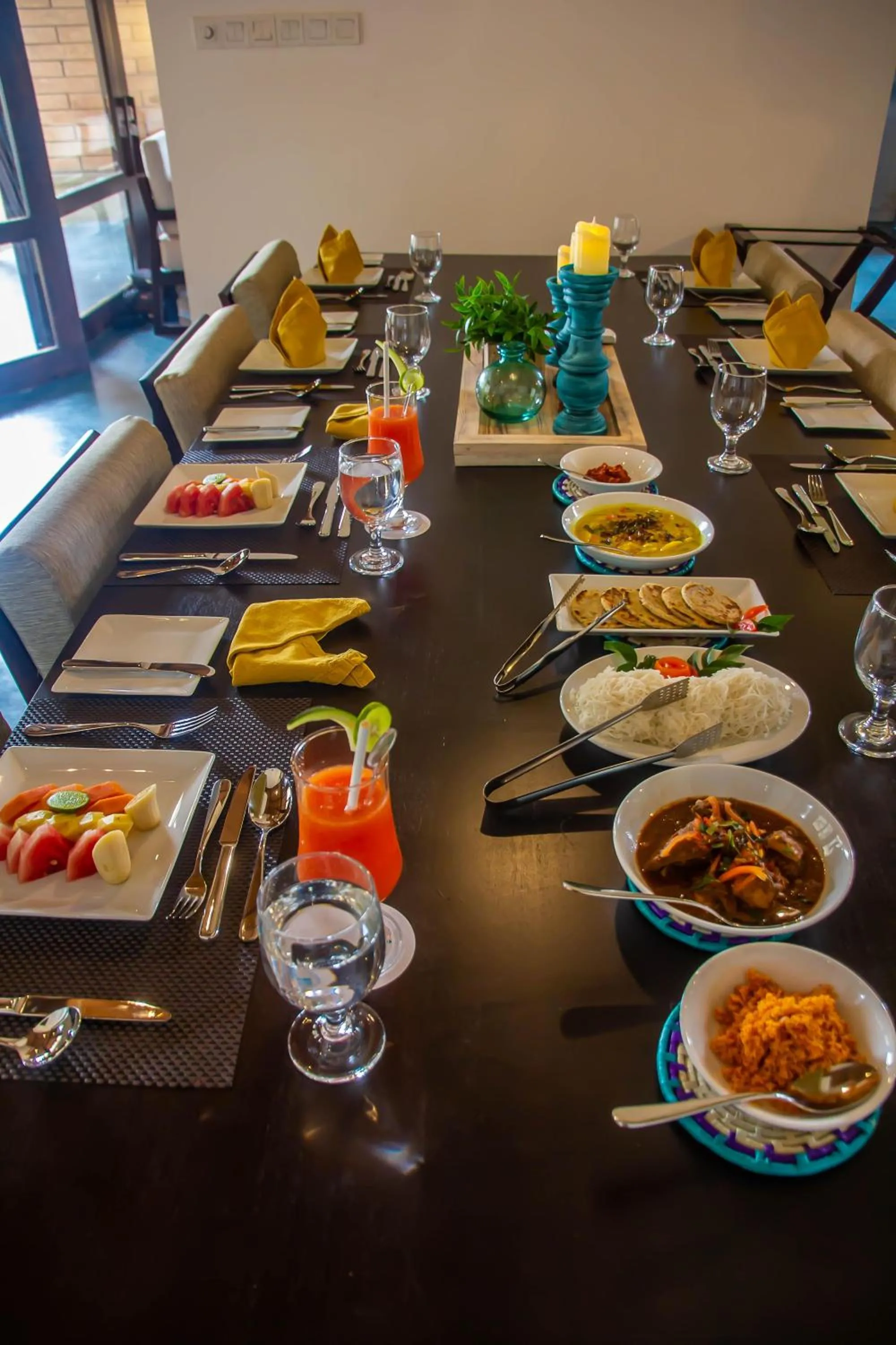 Restaurant/places to eat in Inidi Leisure Luxury Villas