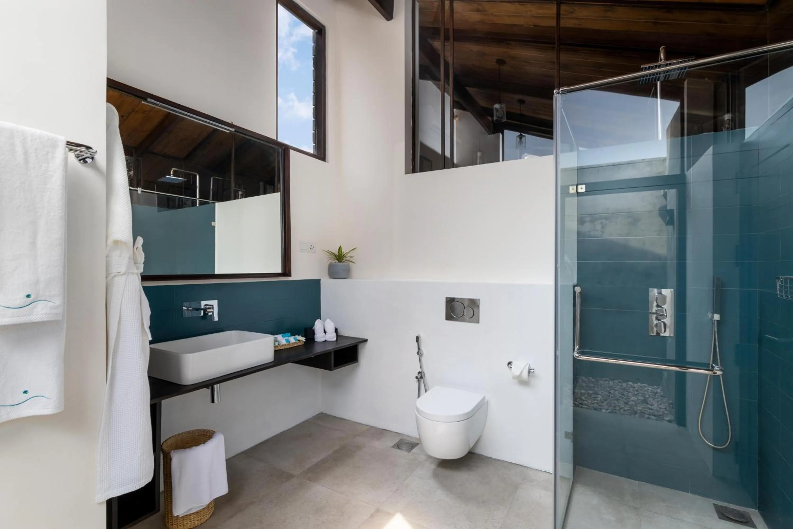 Shower in Inidi Leisure Luxury Villas