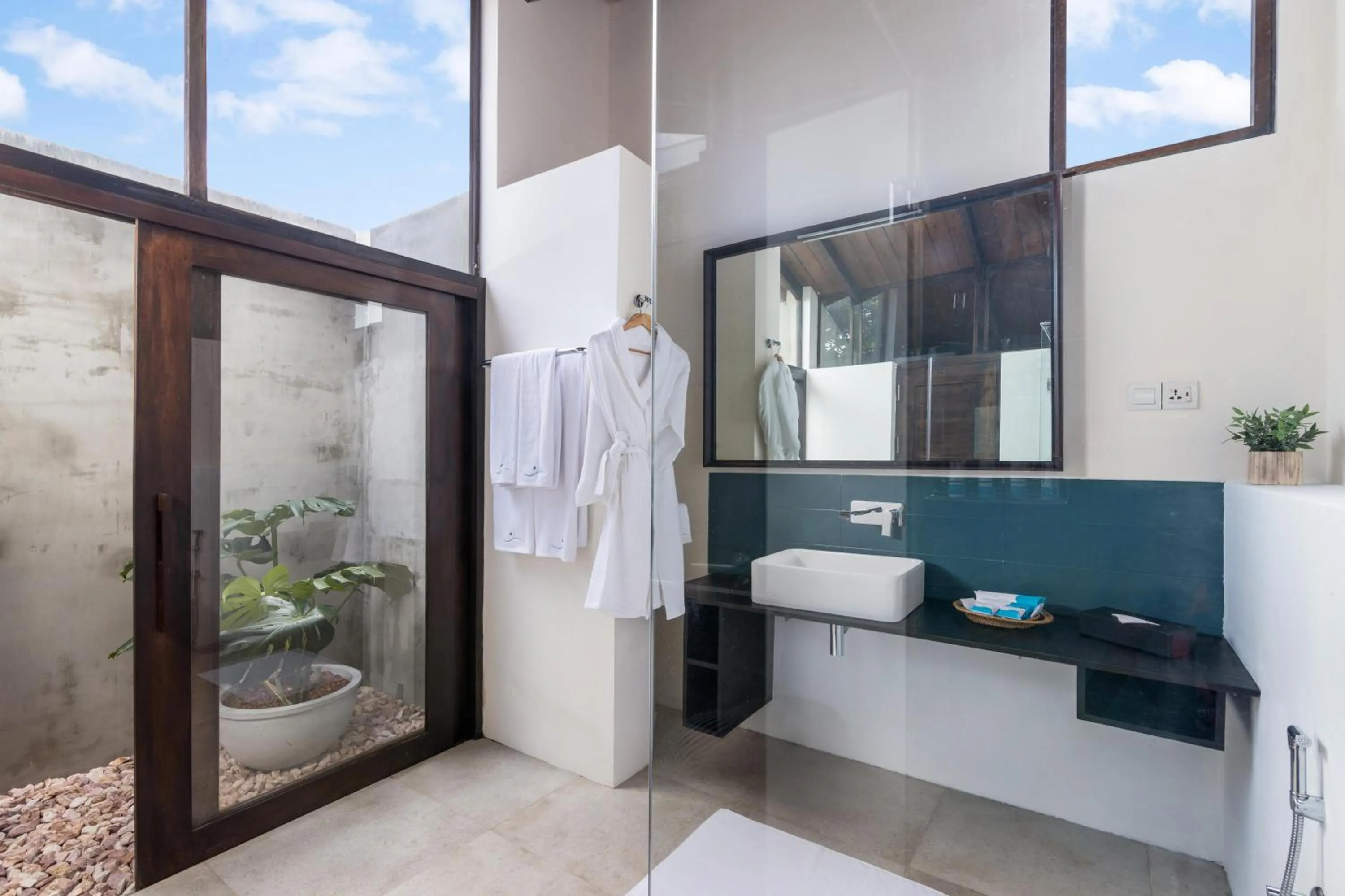 Bathroom in Inidi Leisure Luxury Villas