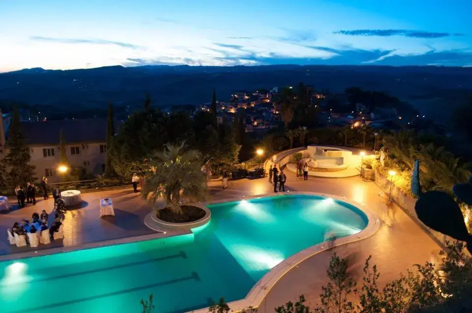 Pool View in Hotel Pomara