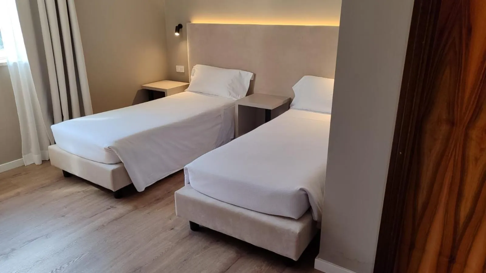 Bed in Hotel Pomara