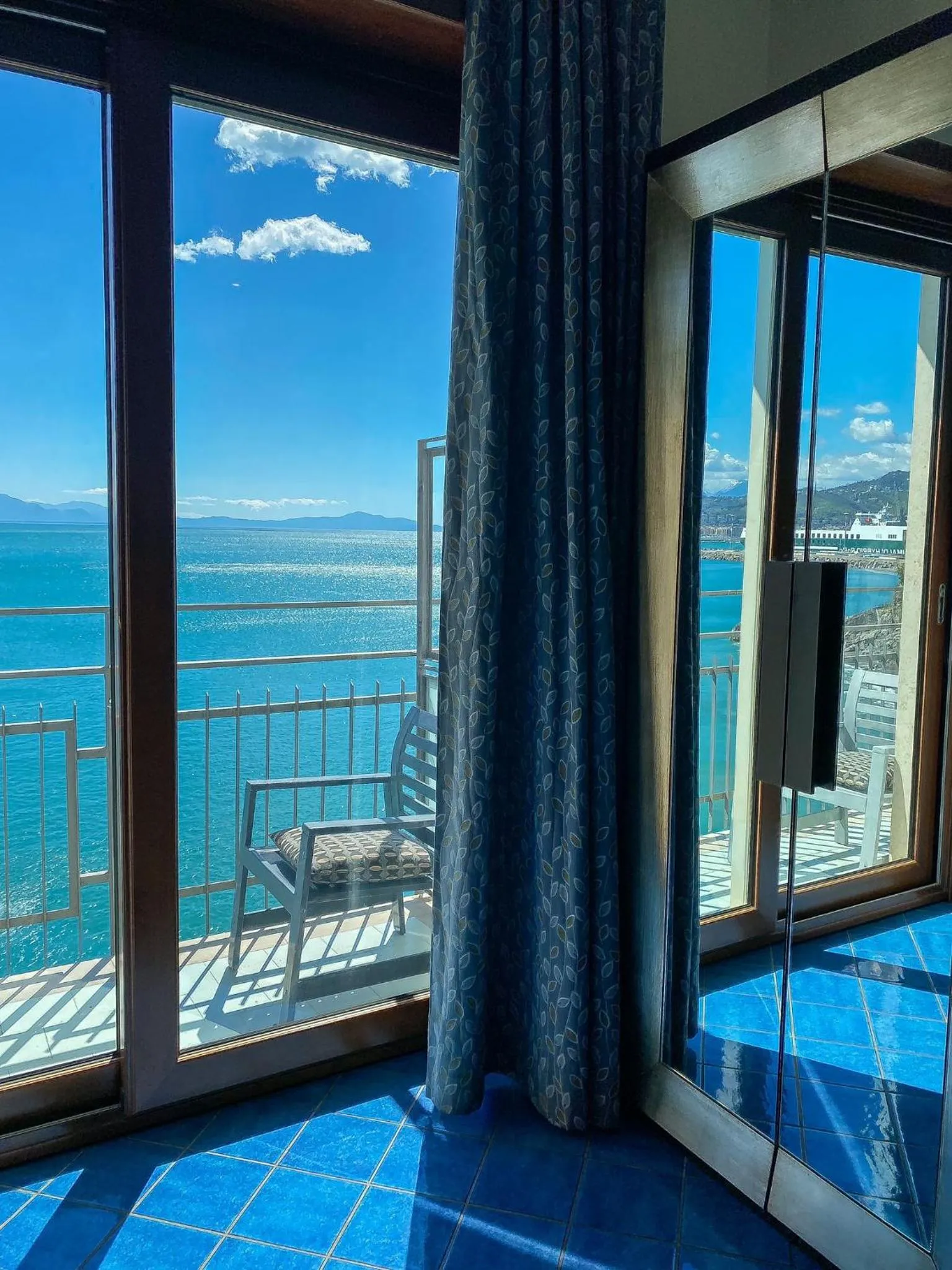 Bed in Hotel La Lucertola