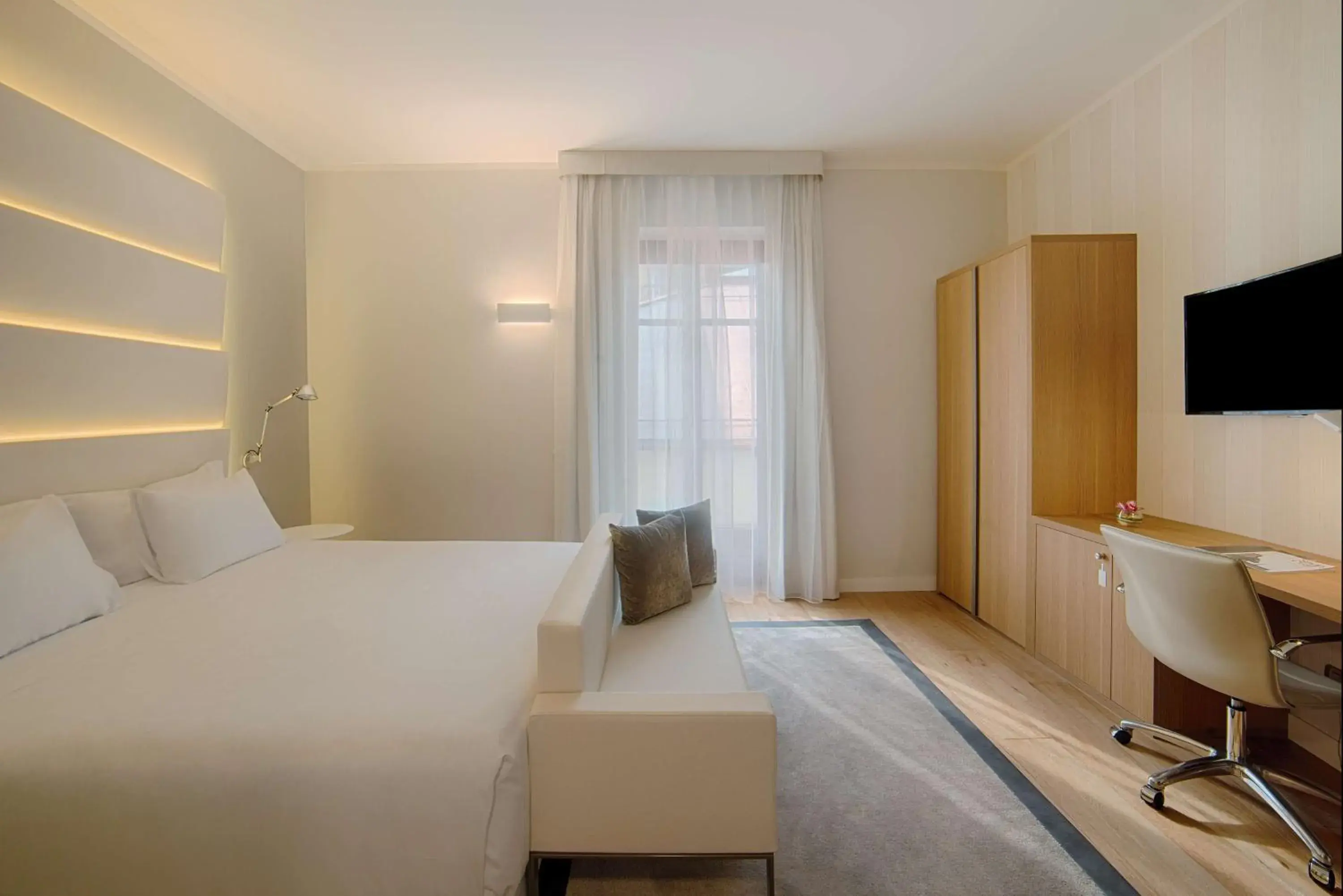 Bedroom, Bed in NH Collection Torino Santo Stefano Bedroom, Bed in NH Collection Torino Santo Stefano