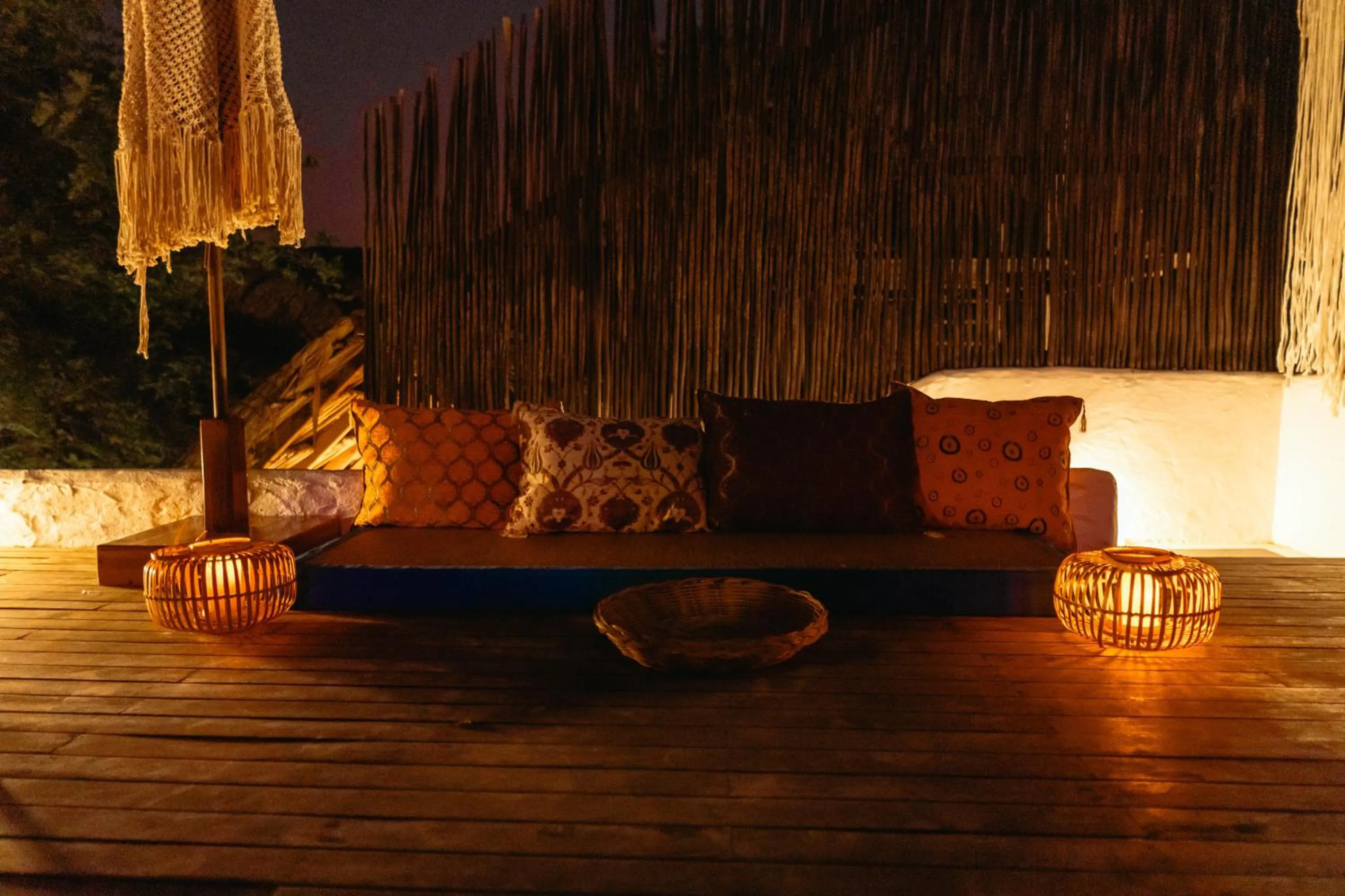 Decorative detail in Bora Bora Beach Club Cartagena