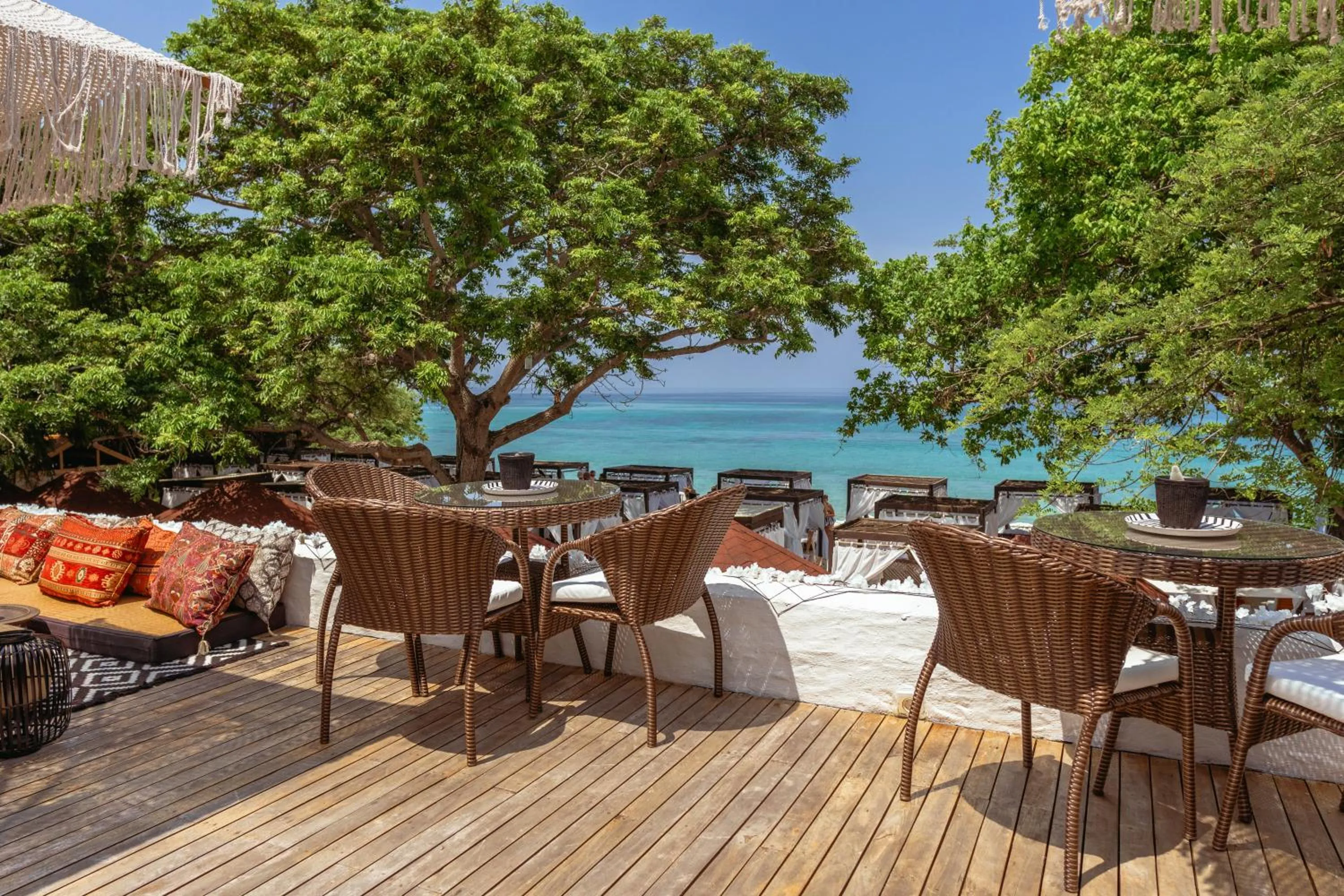 Restaurant/places to eat in Bora Bora Beach Club Cartagena