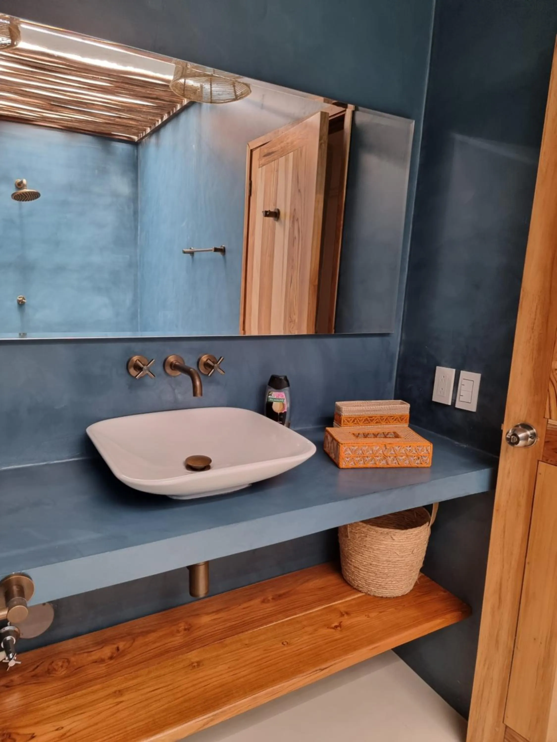 Bathroom in Bora Bora Beach Club Cartagena