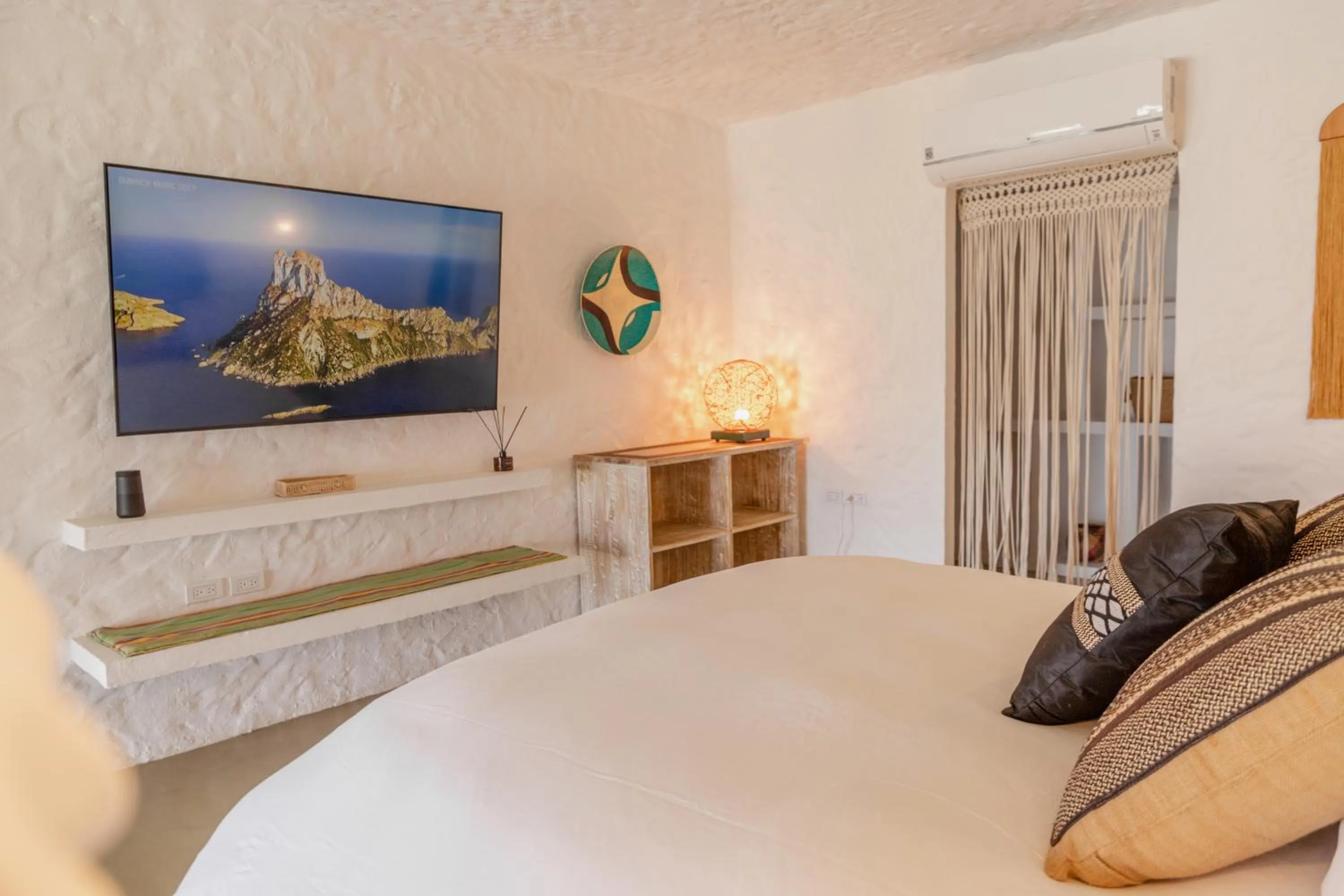 Bed in Bora Bora Beach Club Cartagena