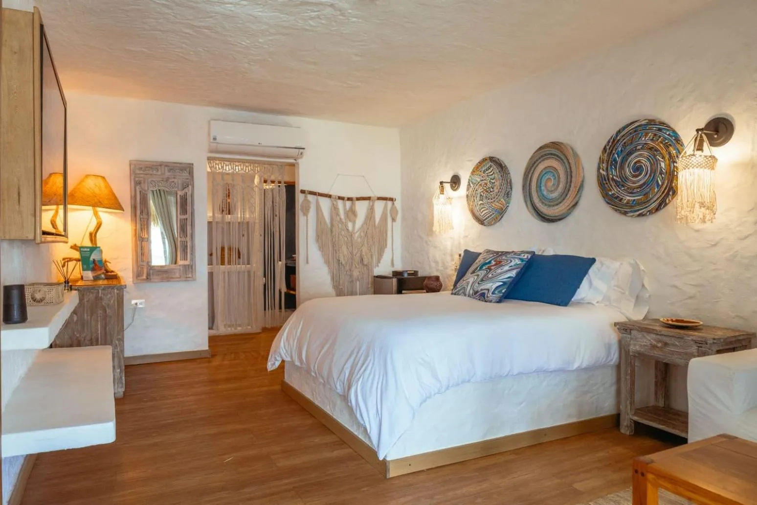 Bedroom, Bed in Bora Bora Beach Club Cartagena