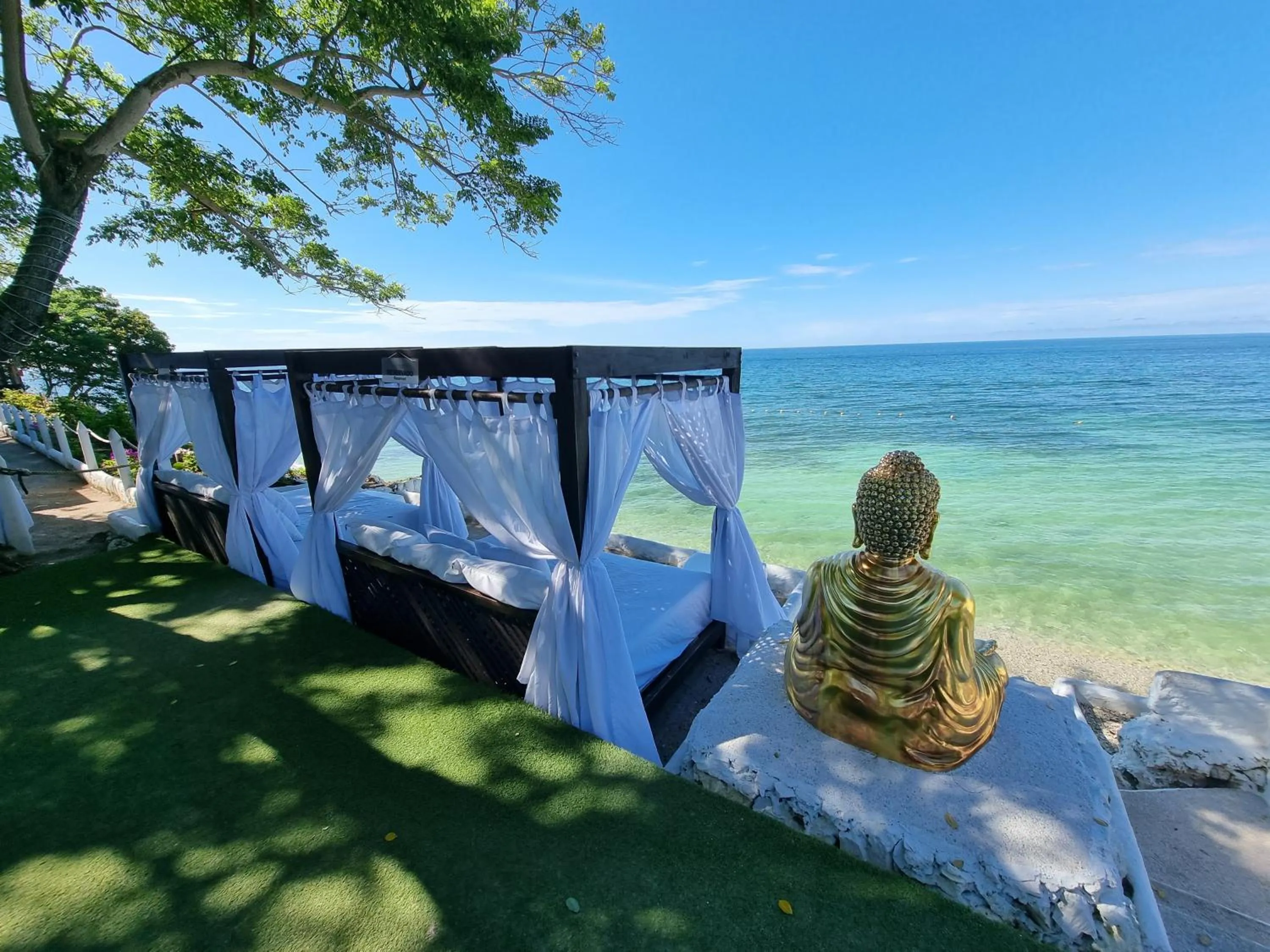Seating area in Bora Bora Beach Club Cartagena