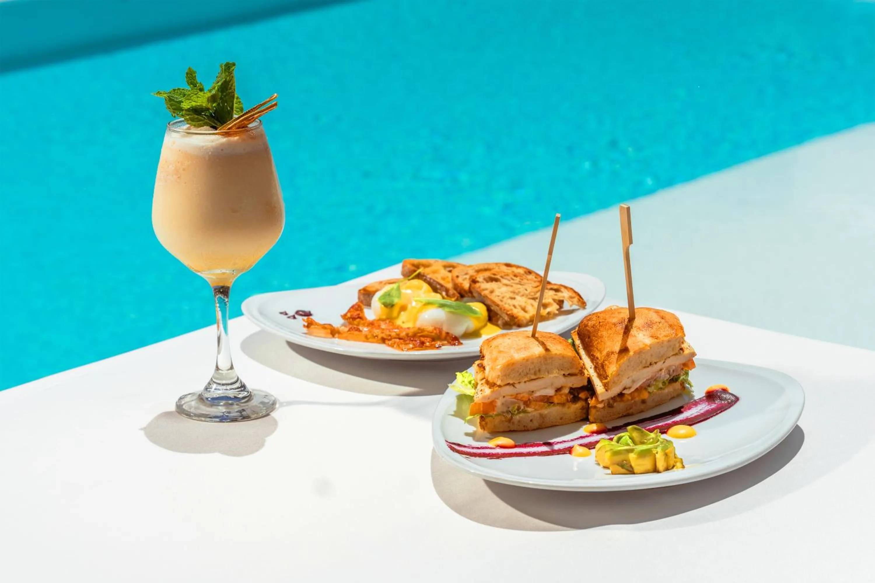 Breakfast in Bora Bora Beach Club Cartagena