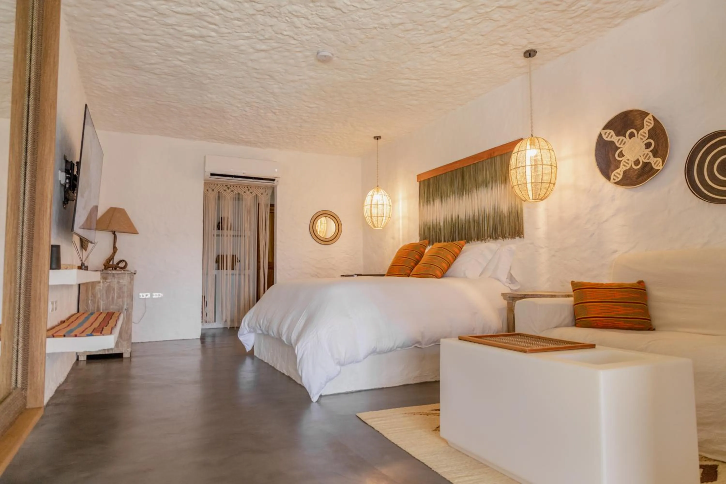 Bed in Bora Bora Beach Club Cartagena