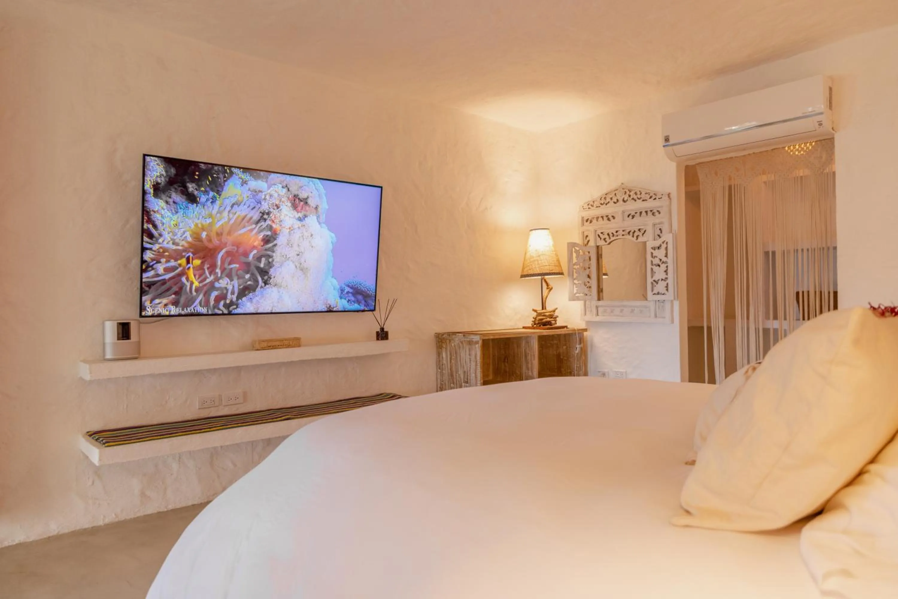 Bed in Bora Bora Beach Club Cartagena