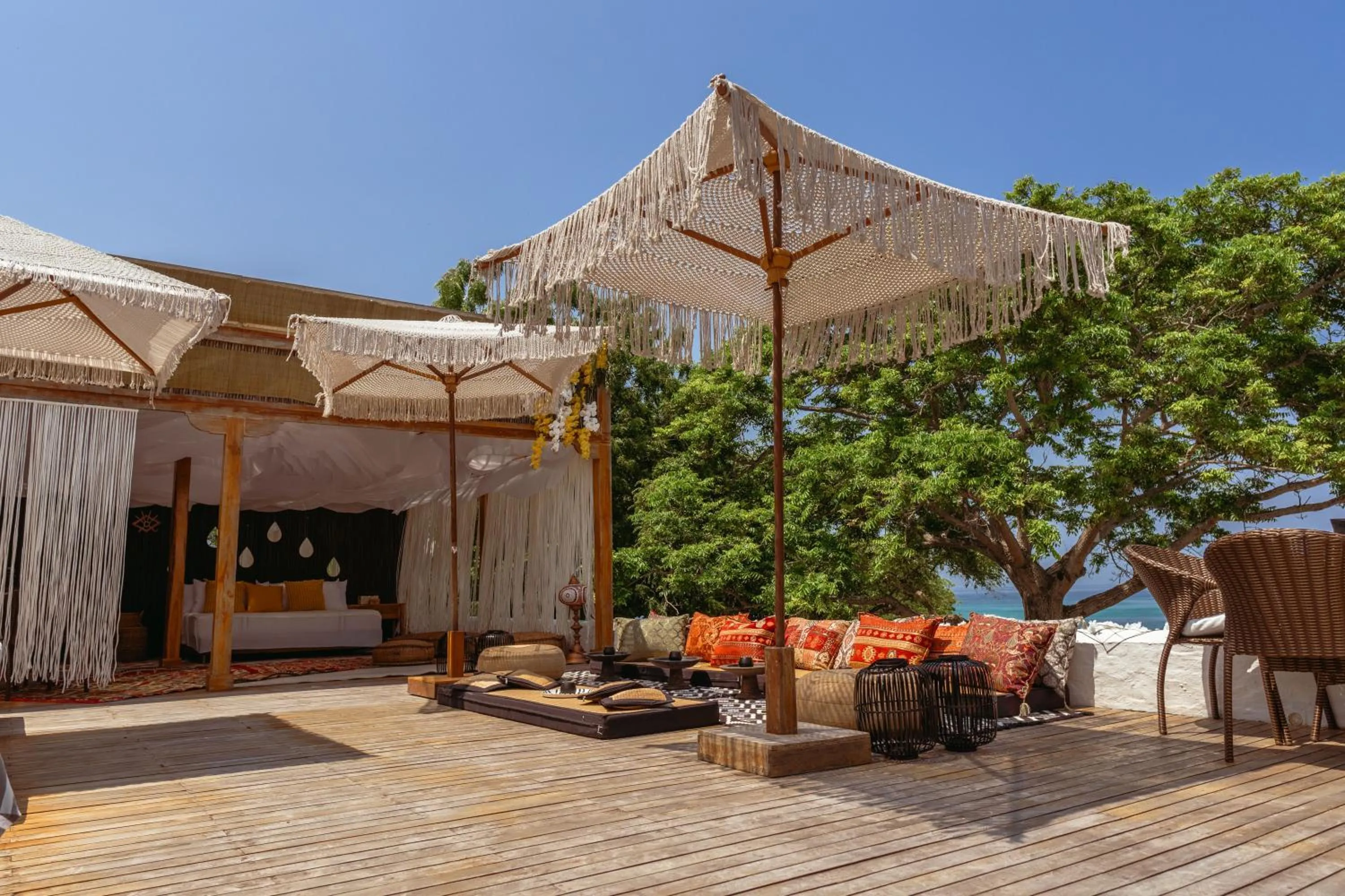 Property building in Bora Bora Beach Club Cartagena