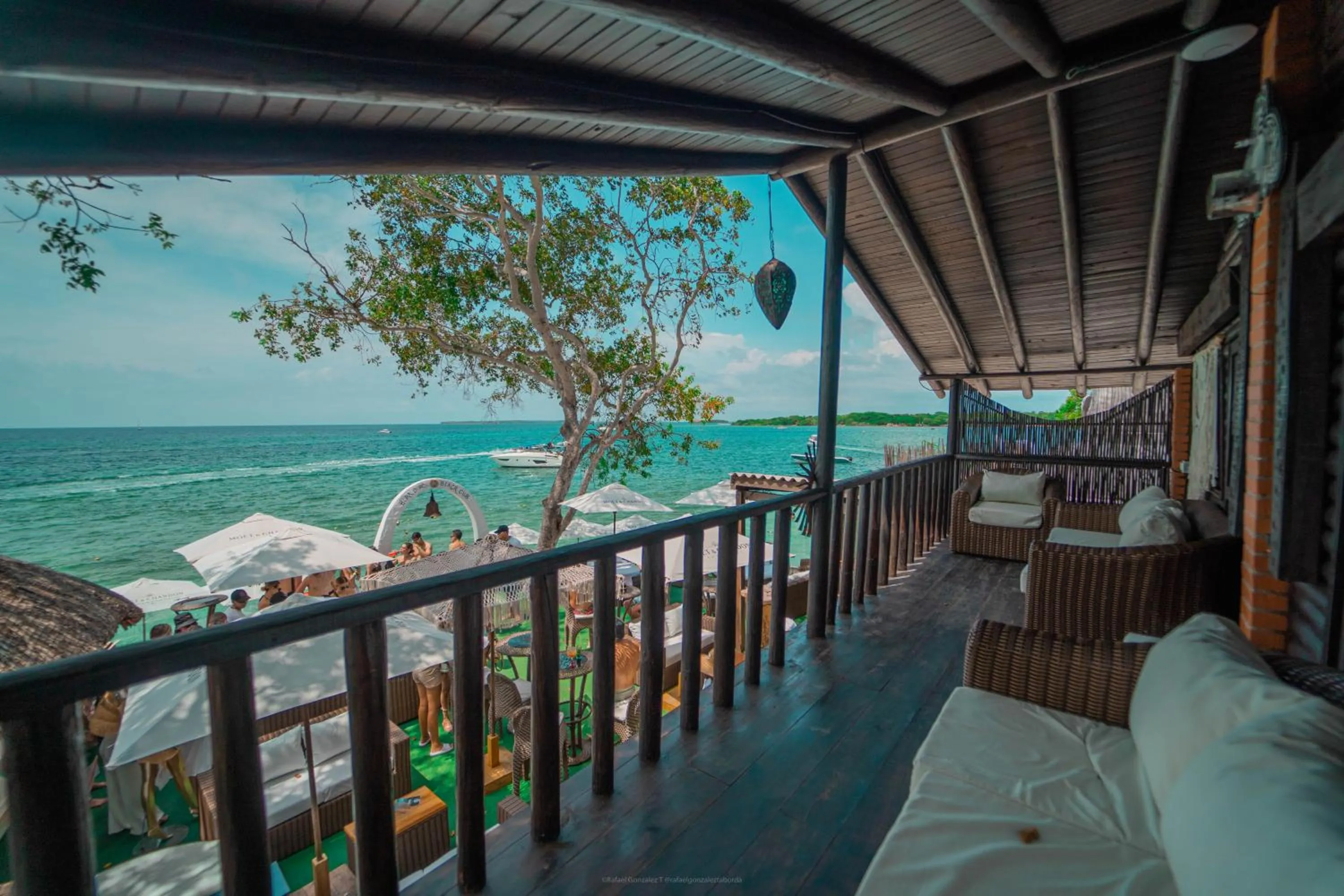 Natural landscape in Bora Bora Beach Club Cartagena