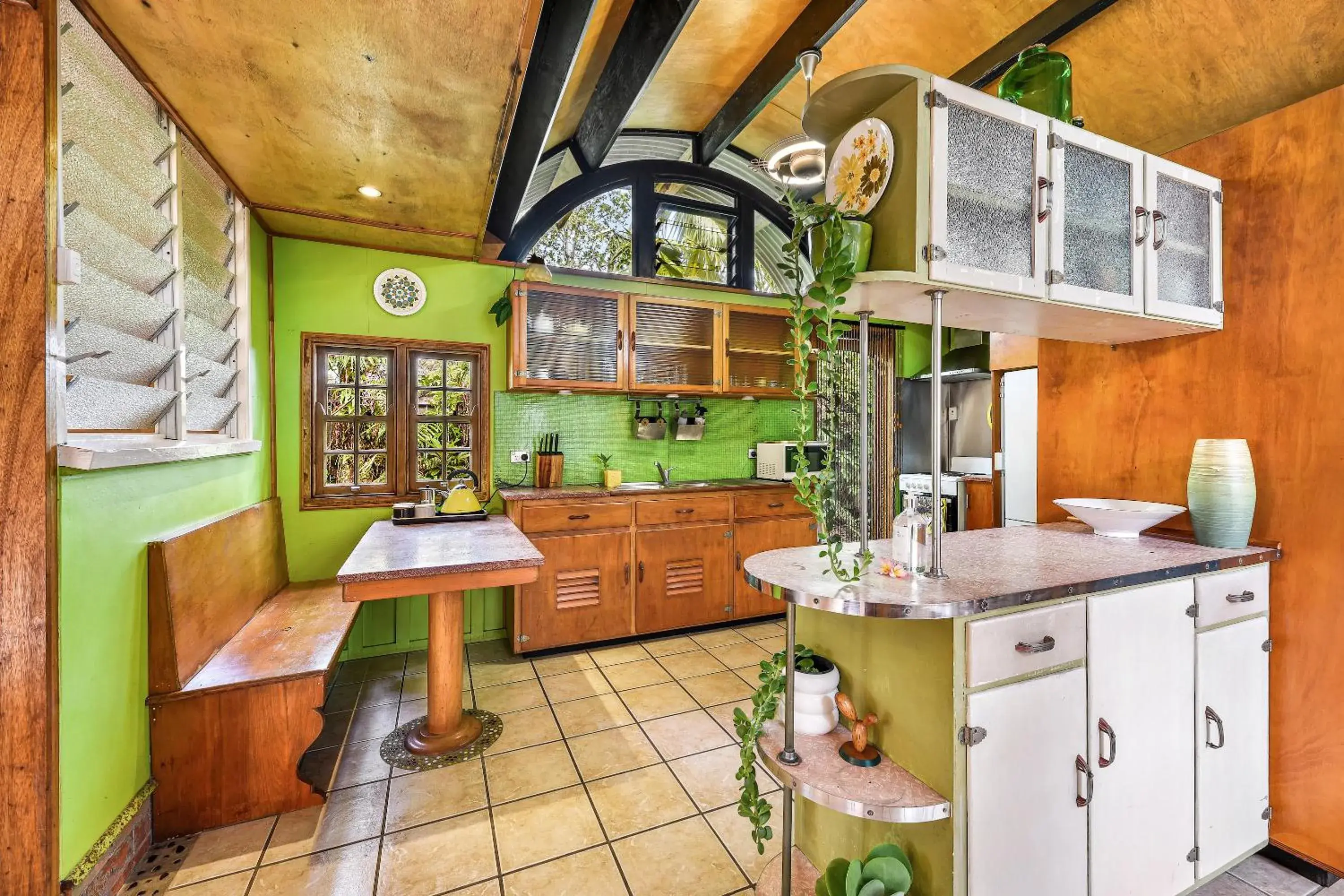 Cottonwood Cottage - Couples 'pet friendly' retro escape Cottonwood Cottage - Couples 'pet friendly' retro escape