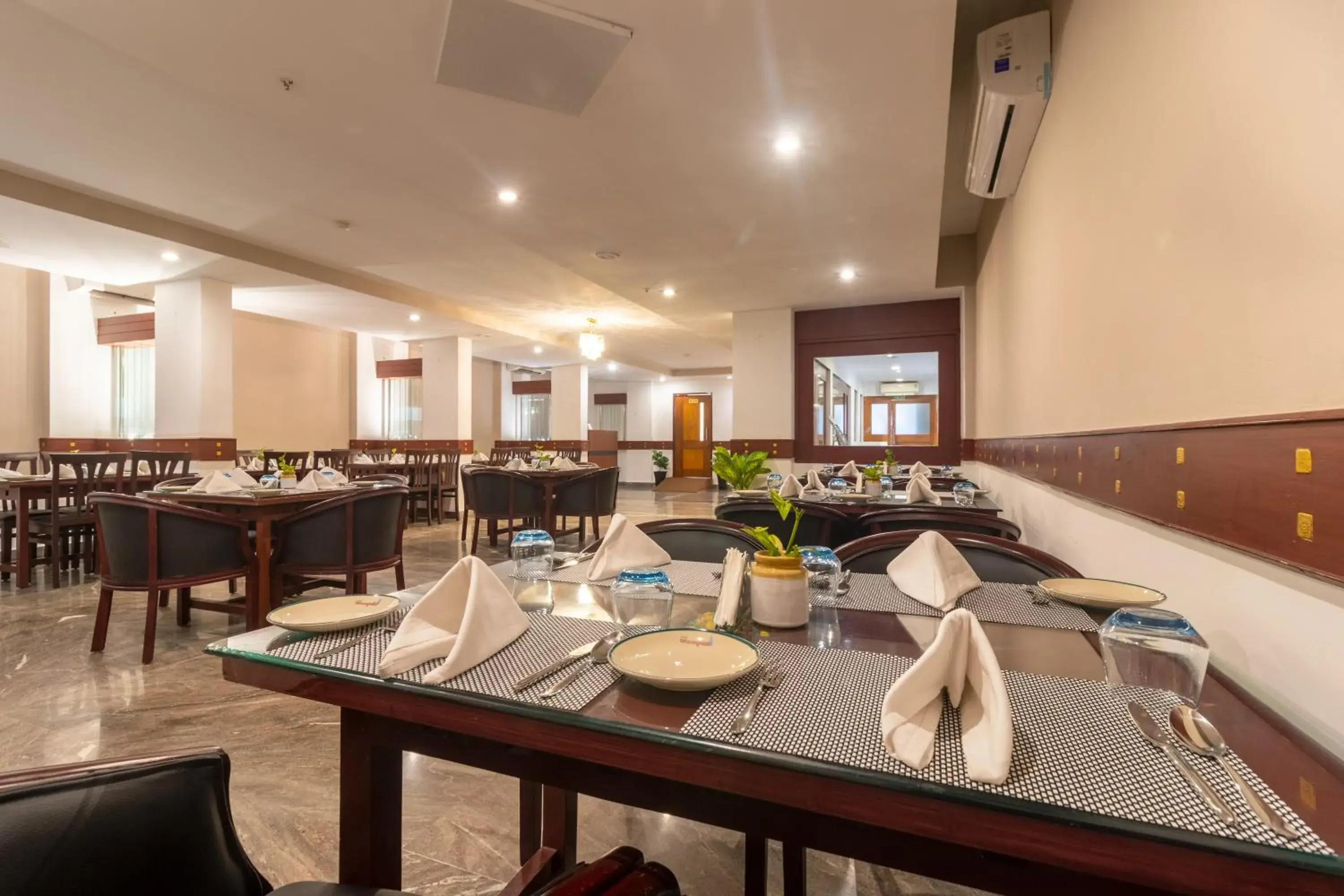 Restaurant/places to eat in Zip By Spree Hotels Mangala Towers Thrissur Restaurant/places to eat in Zip By Spree Hotels Mangala Towers Thrissur