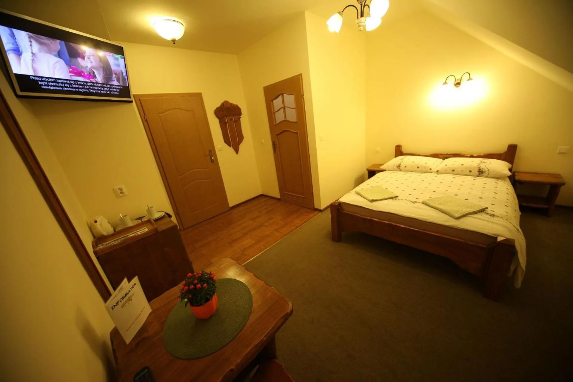 Bed in Mileżówka - Noclegi&SPA