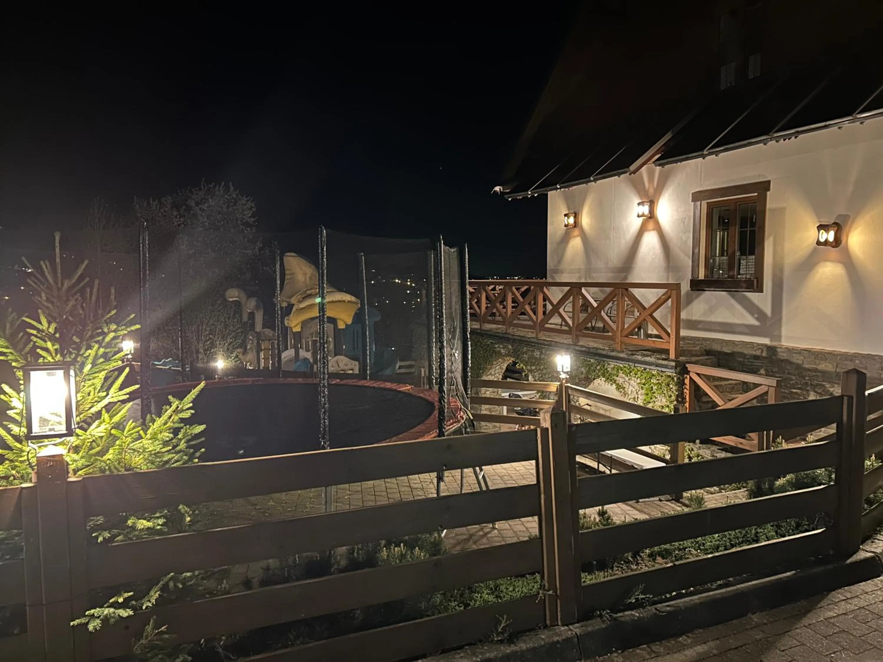 Children play ground in Mileżówka - Noclegi&SPA