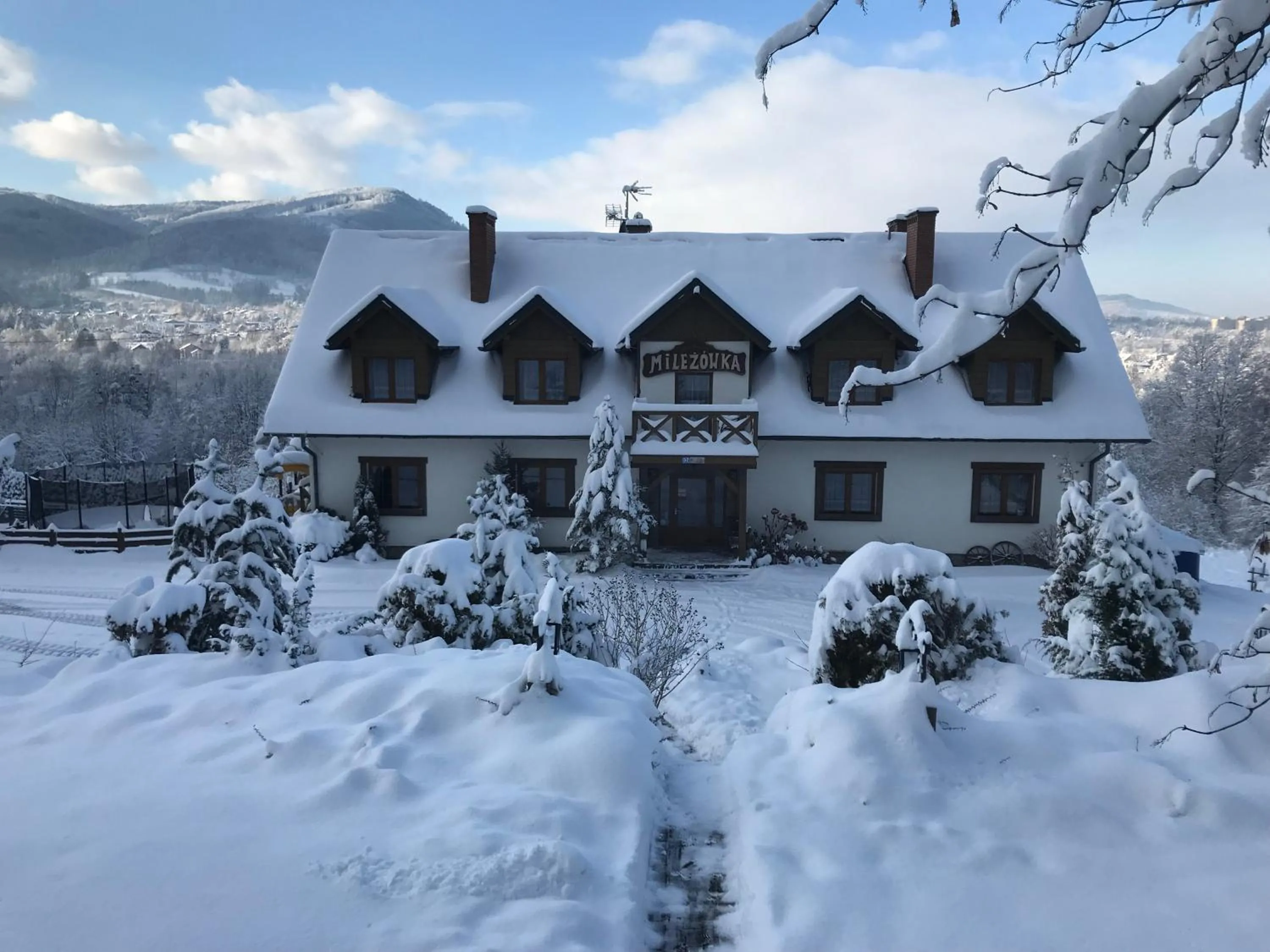 Property building in Mileżówka - Noclegi&SPA