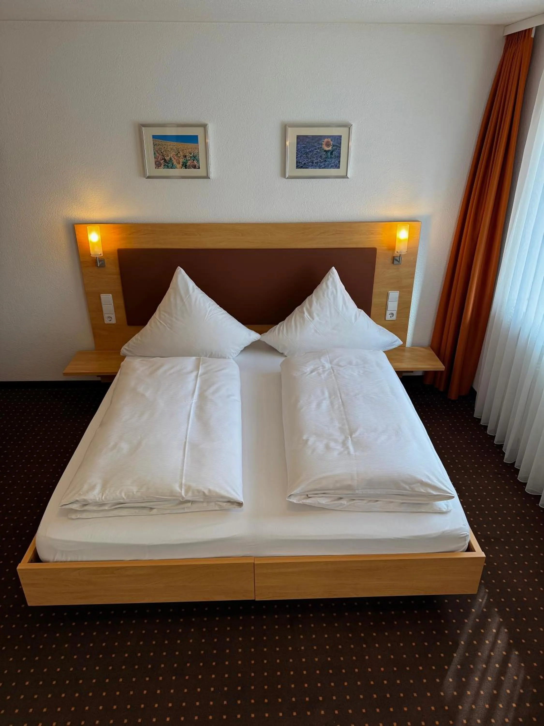 Bed in Gasthof Lamm Grabenstetten