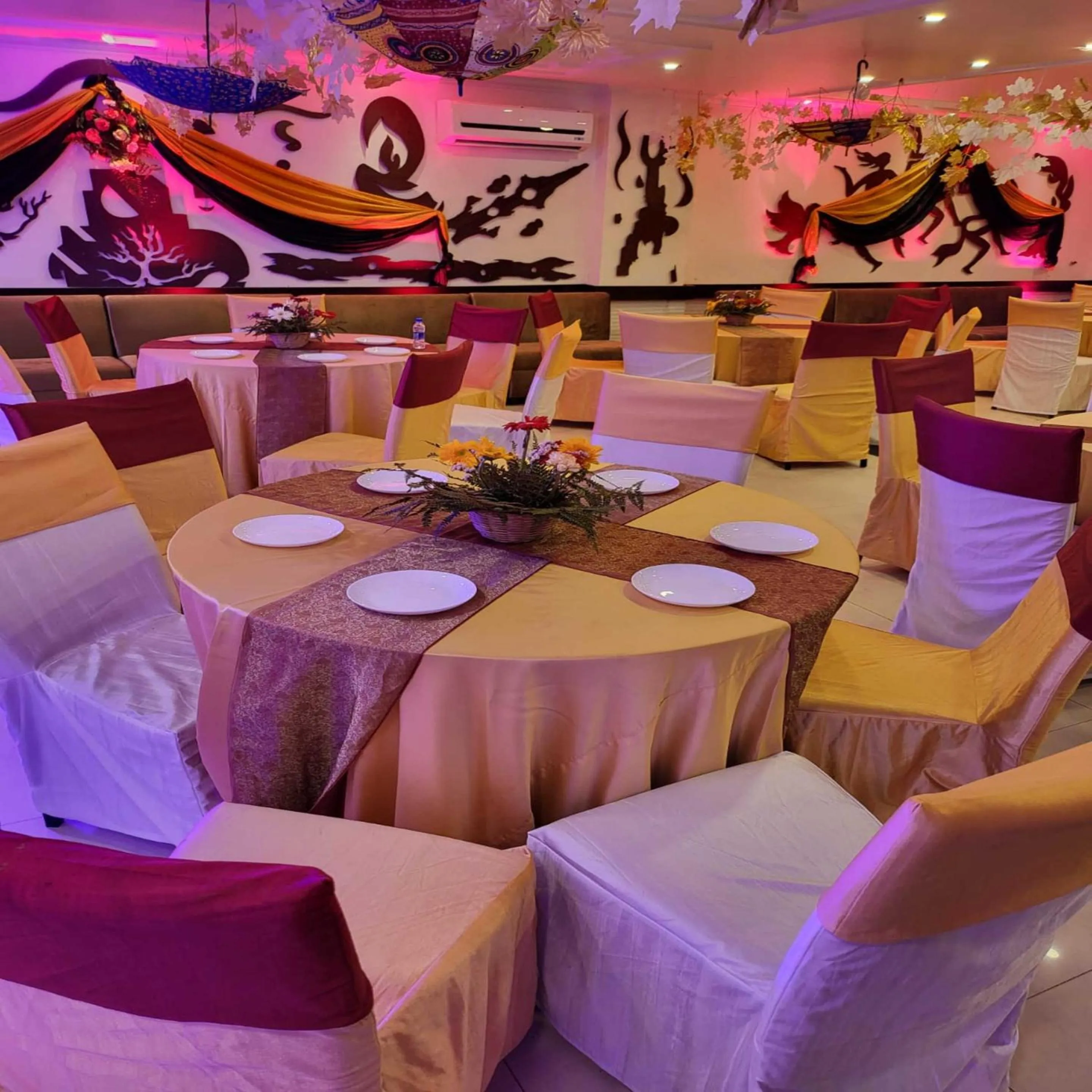 Restaurant/places to eat in Hotel Comfort Inn Bl